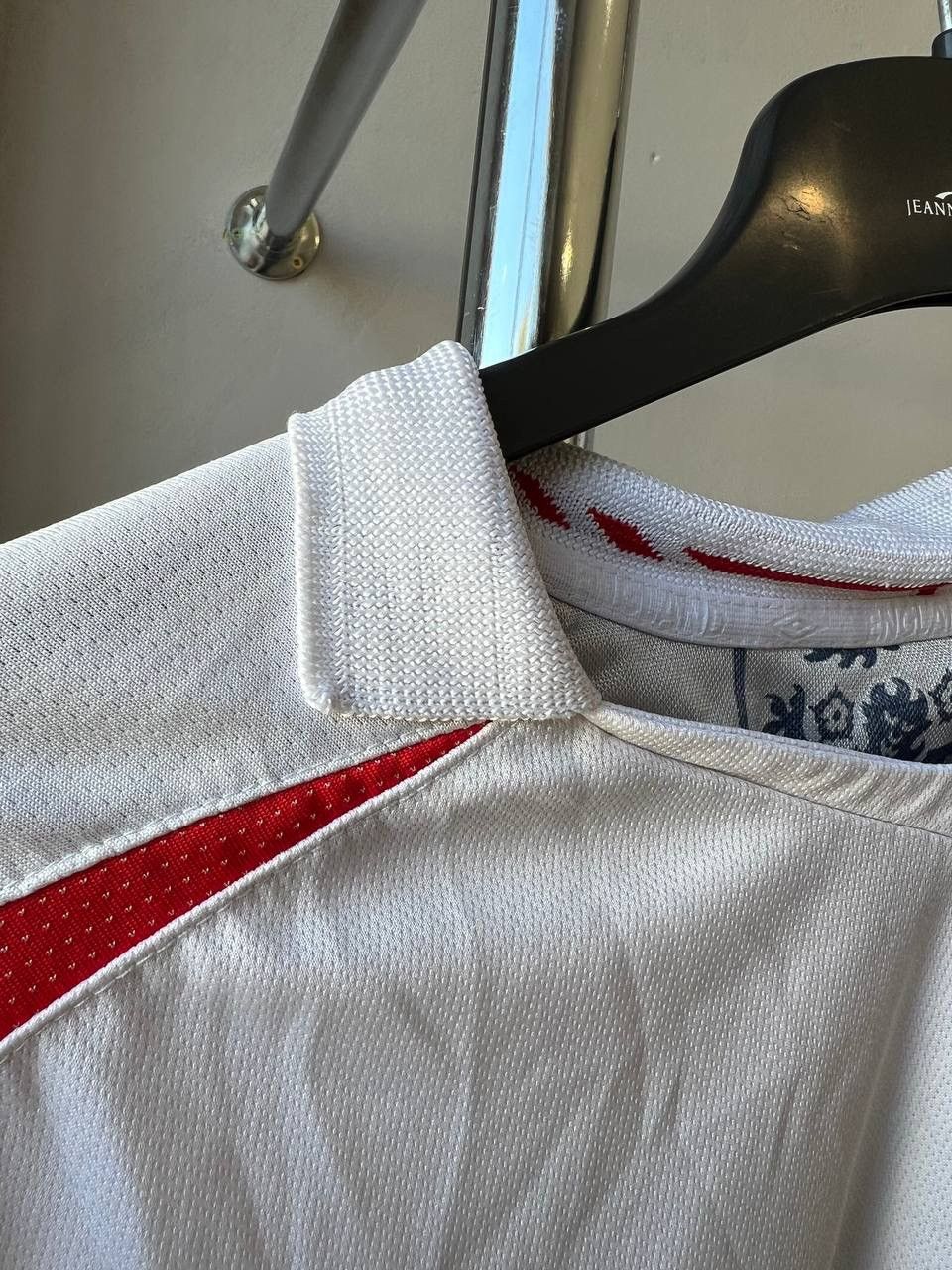 Umbro 2005/07 ENGLAND TEAM #10 ROONEY HOME SOCCER FOOTBALL JERSEY Size US XL / EU 56 / 4 - 12 Thumbnail