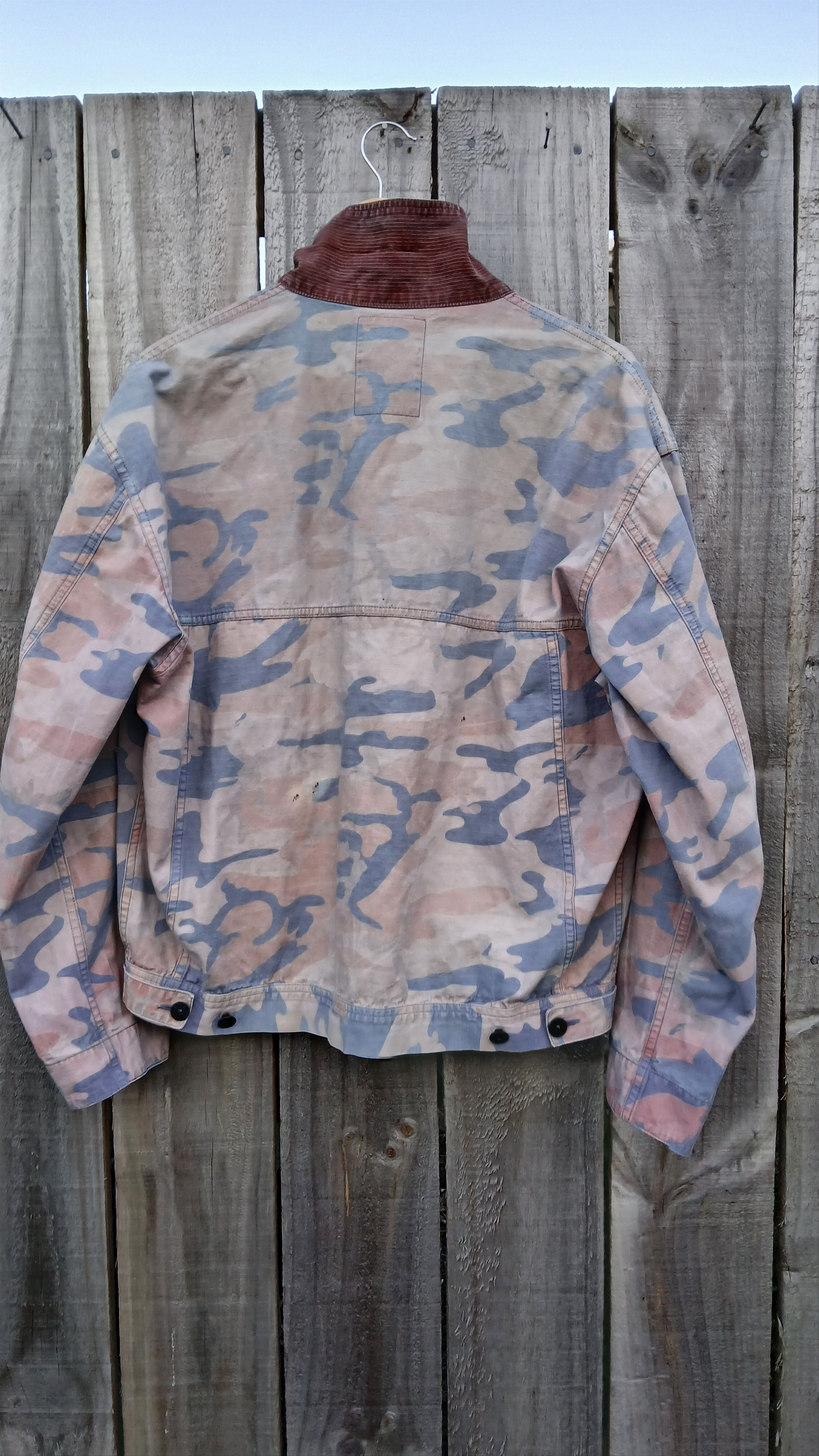 Stone Island Stone Island ice camo purple/pink version Size US M / EU 48-50 / 2 - 2 Thumbnail