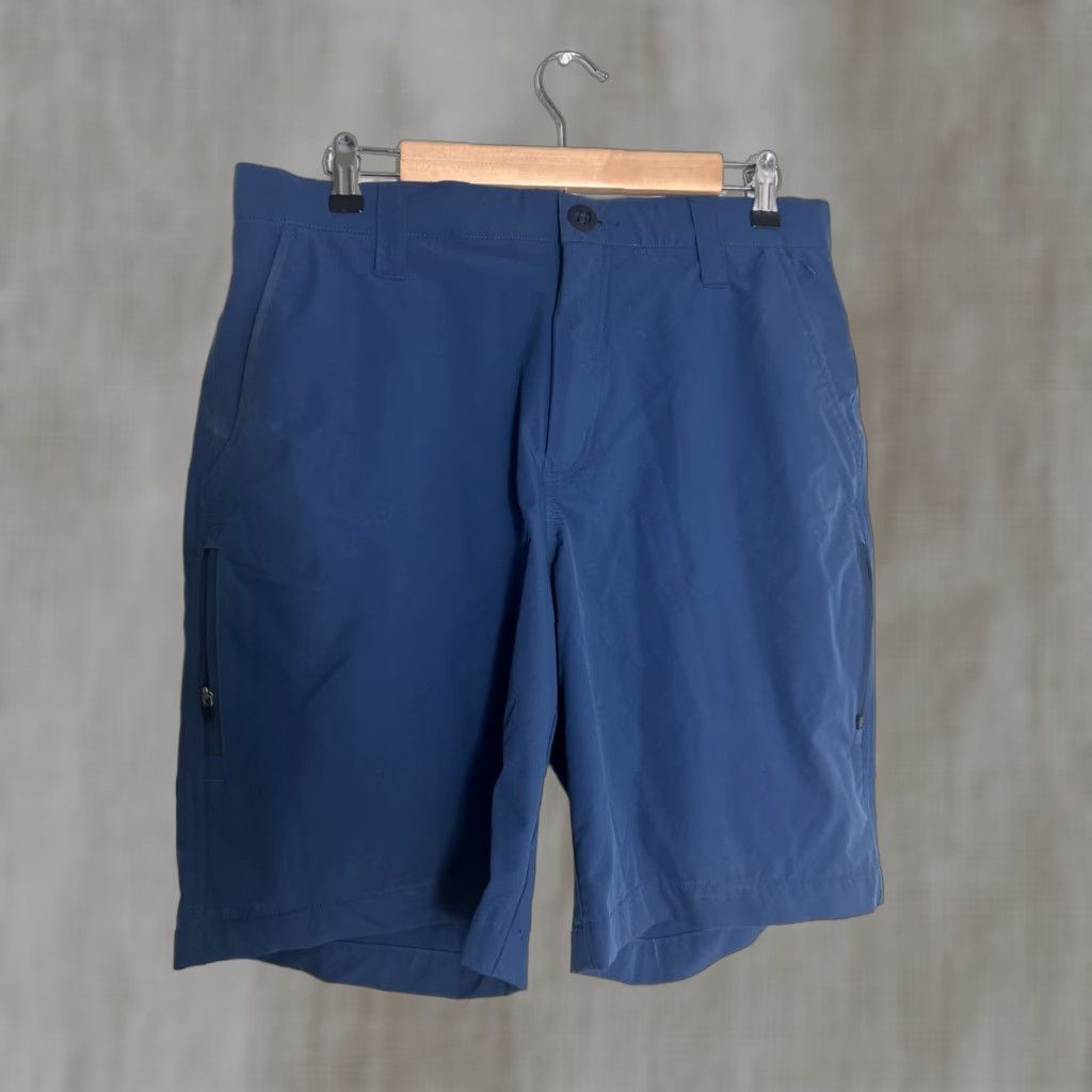 Orvis **Orvis Blue Tech Cargo Shorts Mens Size 32** User: Orvis Blue Tech Cargo Shorts Mens Size 32 Size US 32 / EU 48 - 1 Thumbnail