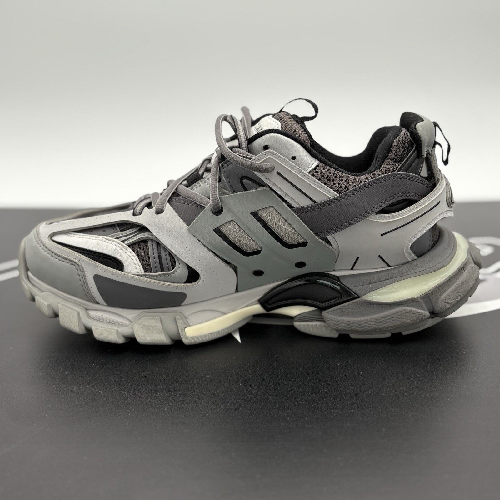Balenciaga Balenciaga Track LED Sneaker ' Silver, Grey ' | GREAT COND! Size US 7 / EU 40 - 4 Thumbnail