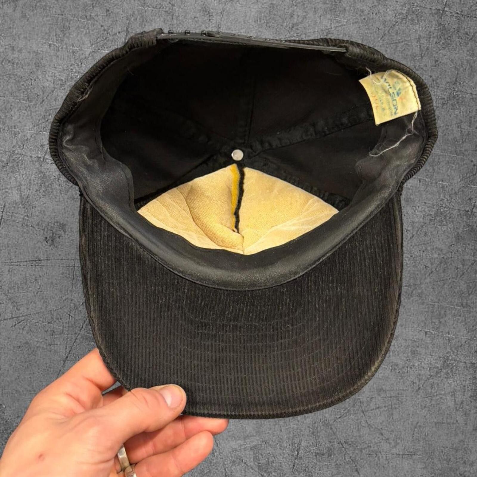 NHL 90s Vancouver Canucks Skate Logo Anniversary Corduroy Cap Size ONE SIZE - 5 Thumbnail