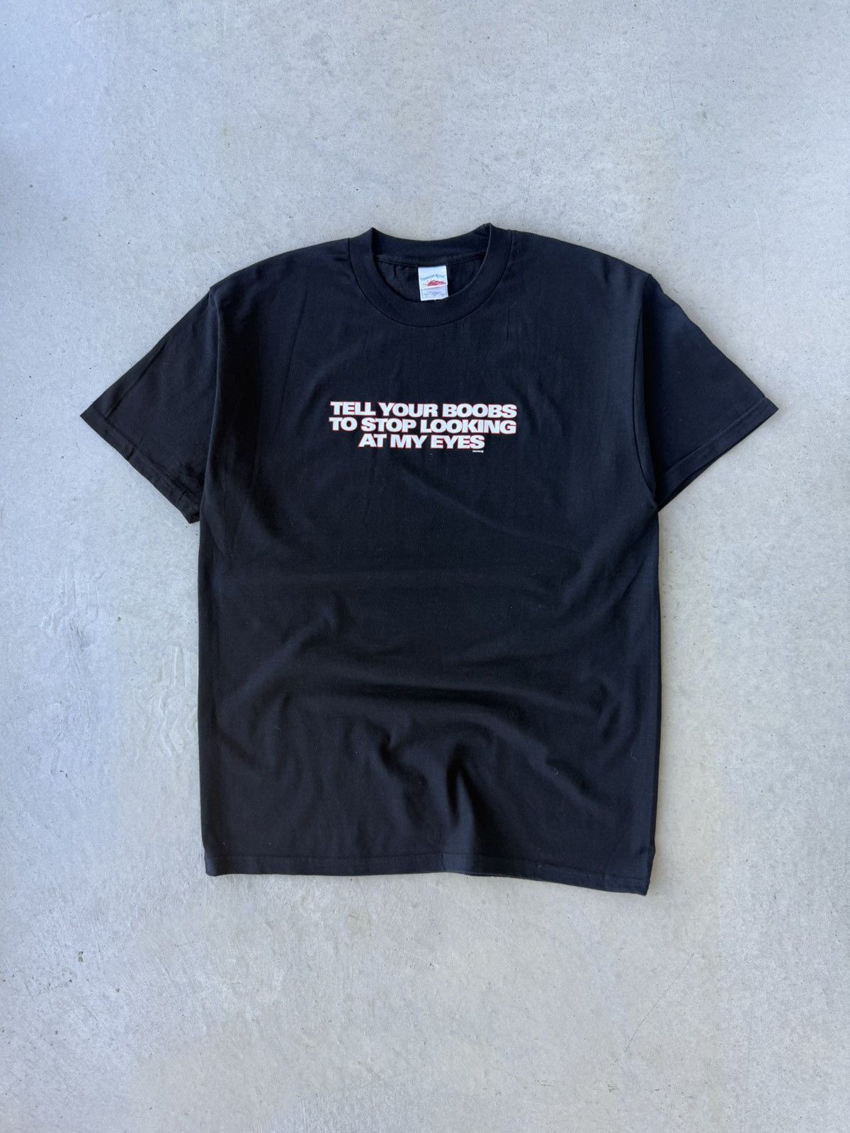Vintage Vintage 00s Funny Boobs Stop Looking At Me Script T-Shirt Size US XL / EU 56 / 4 - 3 Thumbnail