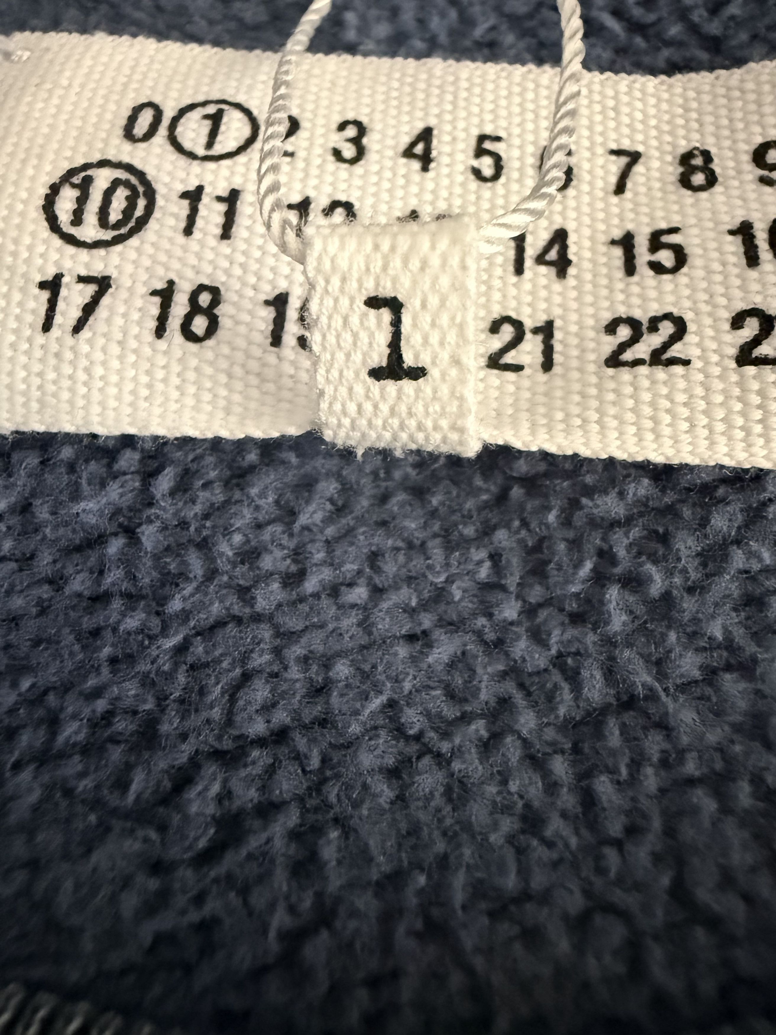 Maison Margiela Margiela Ss23 Distressed Logo Sweatshirt Size US L / EU 52-54 / 3 - 14 Thumbnail