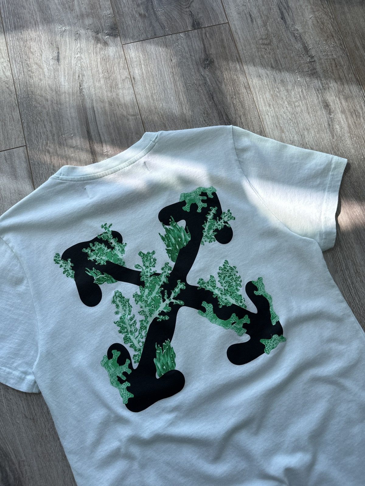 Off-White Off-White by Abloh cross corals tee t t-shirt carravaggio Size US S / EU 44-46 / 1 - 4 Thumbnail