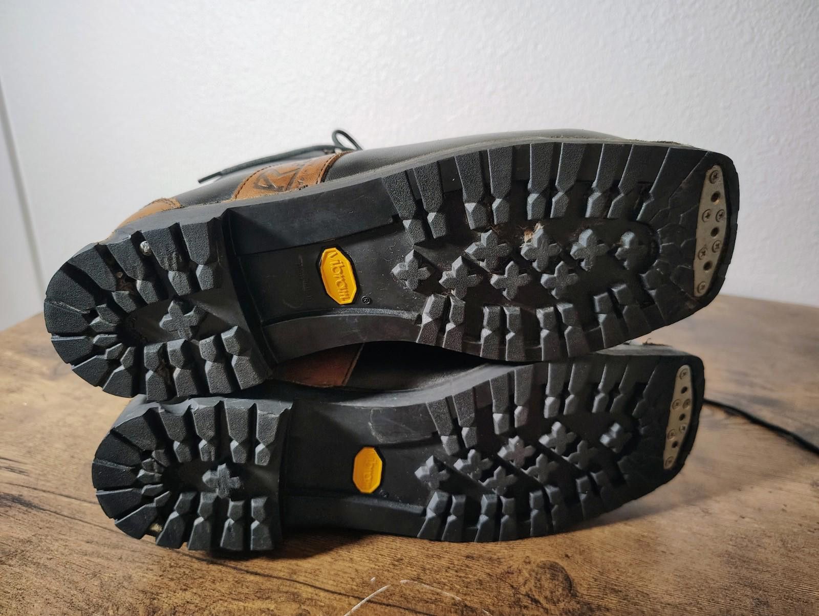 Other Vintage Kastinger Skiing Mountaineering Hiking Boots Size US 8 / EU 41 - 8 Thumbnail