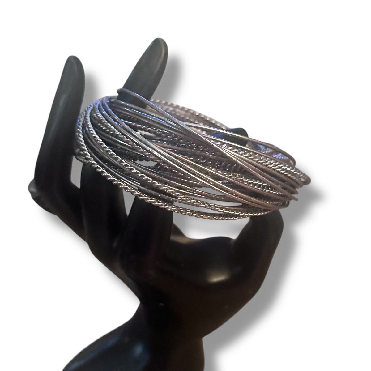 Other Silver tone intertwined bangle bracelet Size ONE SIZE - 2 Thumbnail