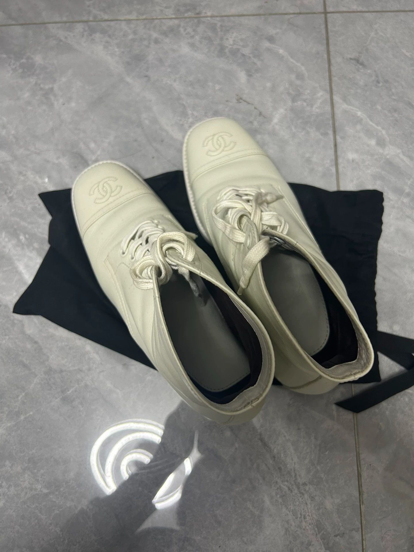 Chanel Chanel Ankle Boots 37.5 Authentic Size US 7 / IT 37 - 3 Thumbnail