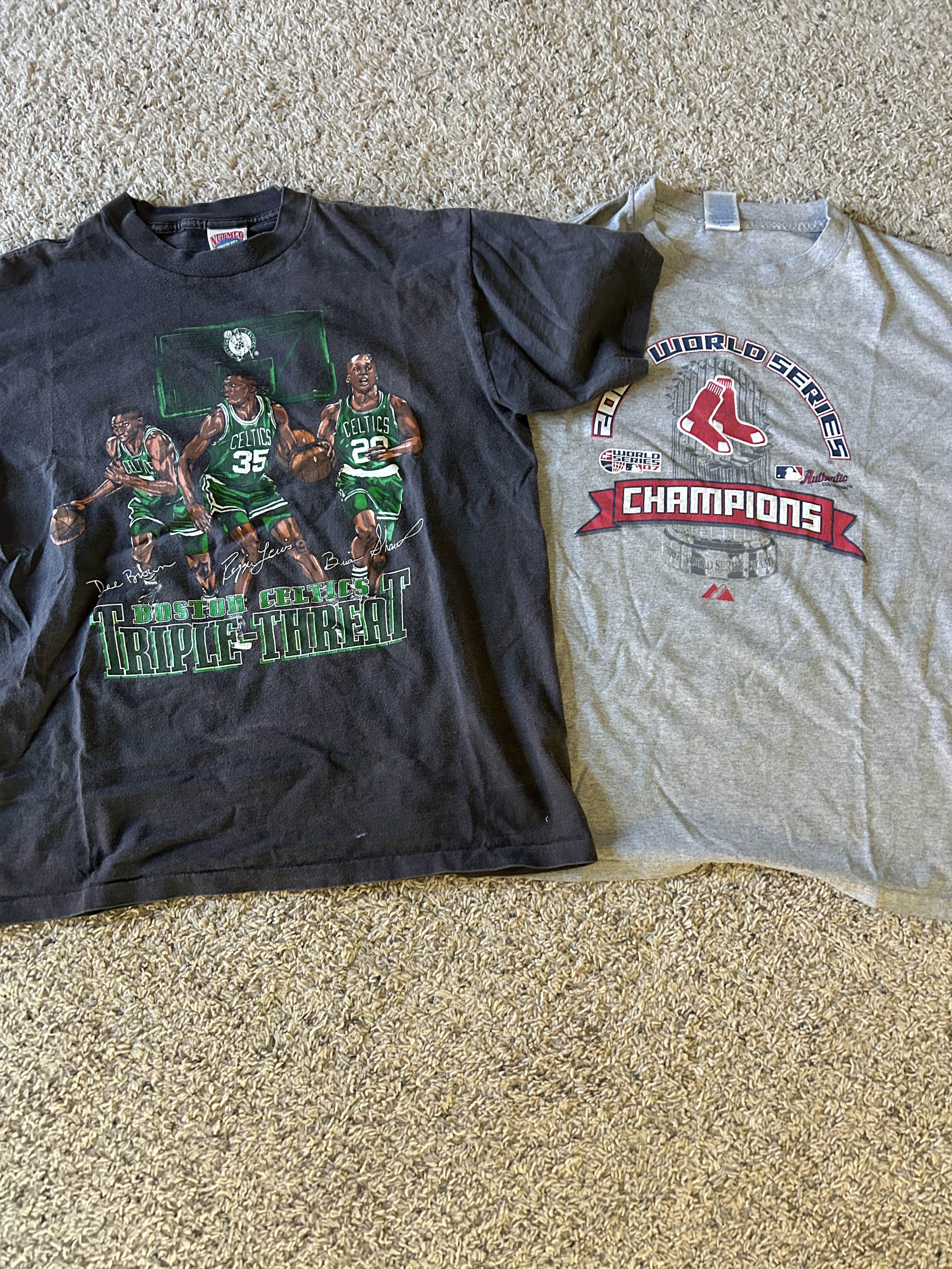 Other BUNDLE: Red Sox World Series and Boston Celtics Tee Size US L / EU 52-54 / 3 - 1 Thumbnail