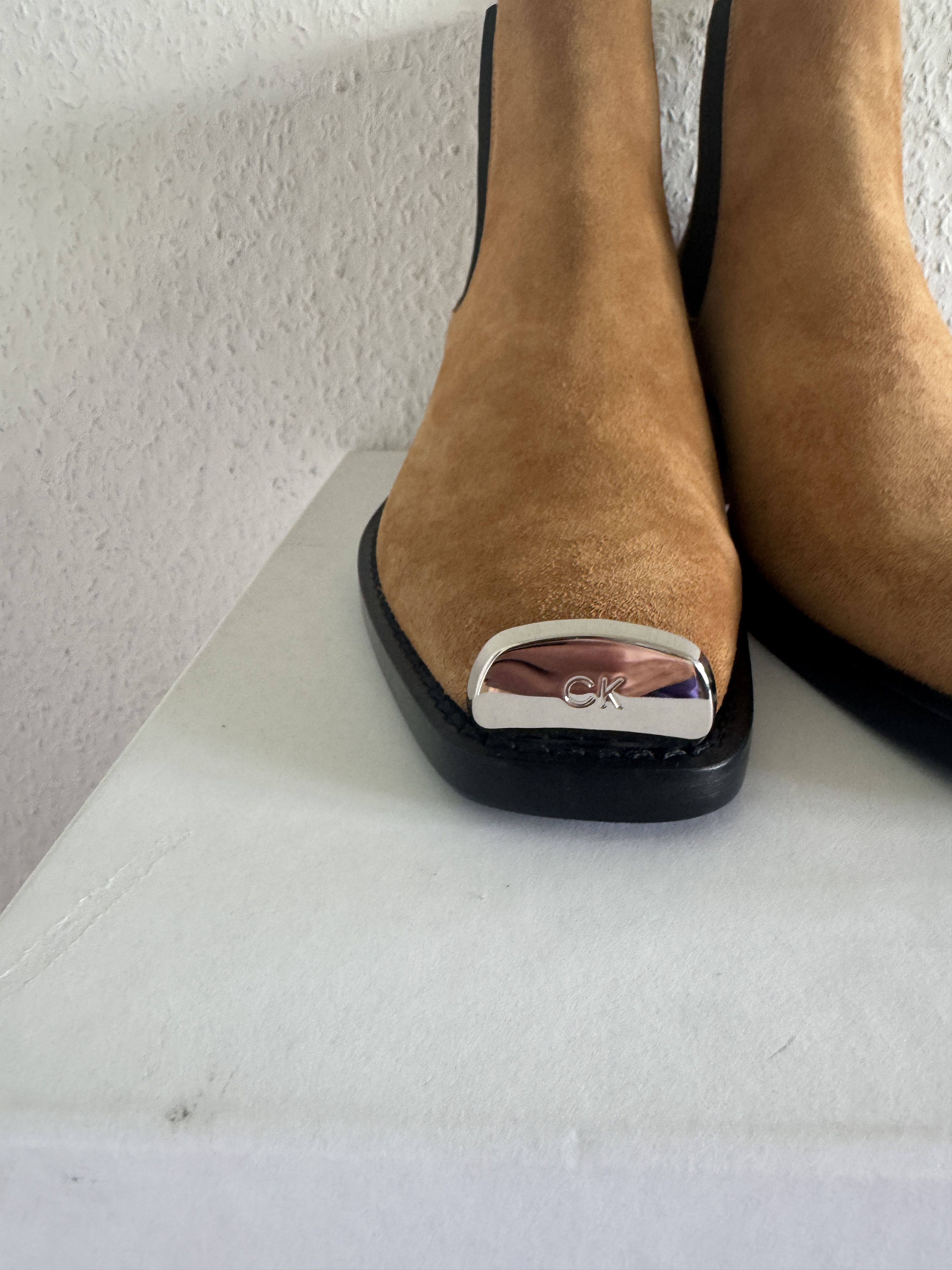 Calvin Klein 205W39NYC Walnut Suede Chelsea Boot Size US 11 / EU 44 - 6 Thumbnail