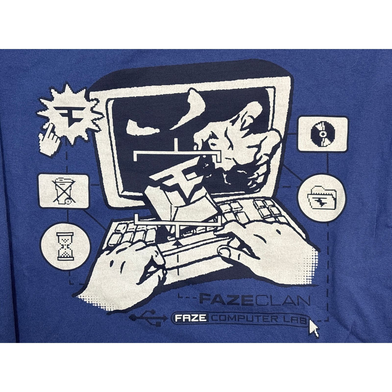 Uniqlo UNIQLO UT Hypebeast Community Center FaZe Clan Japan M Blue Size US M / EU 48-50 / 2 - 3 Thumbnail