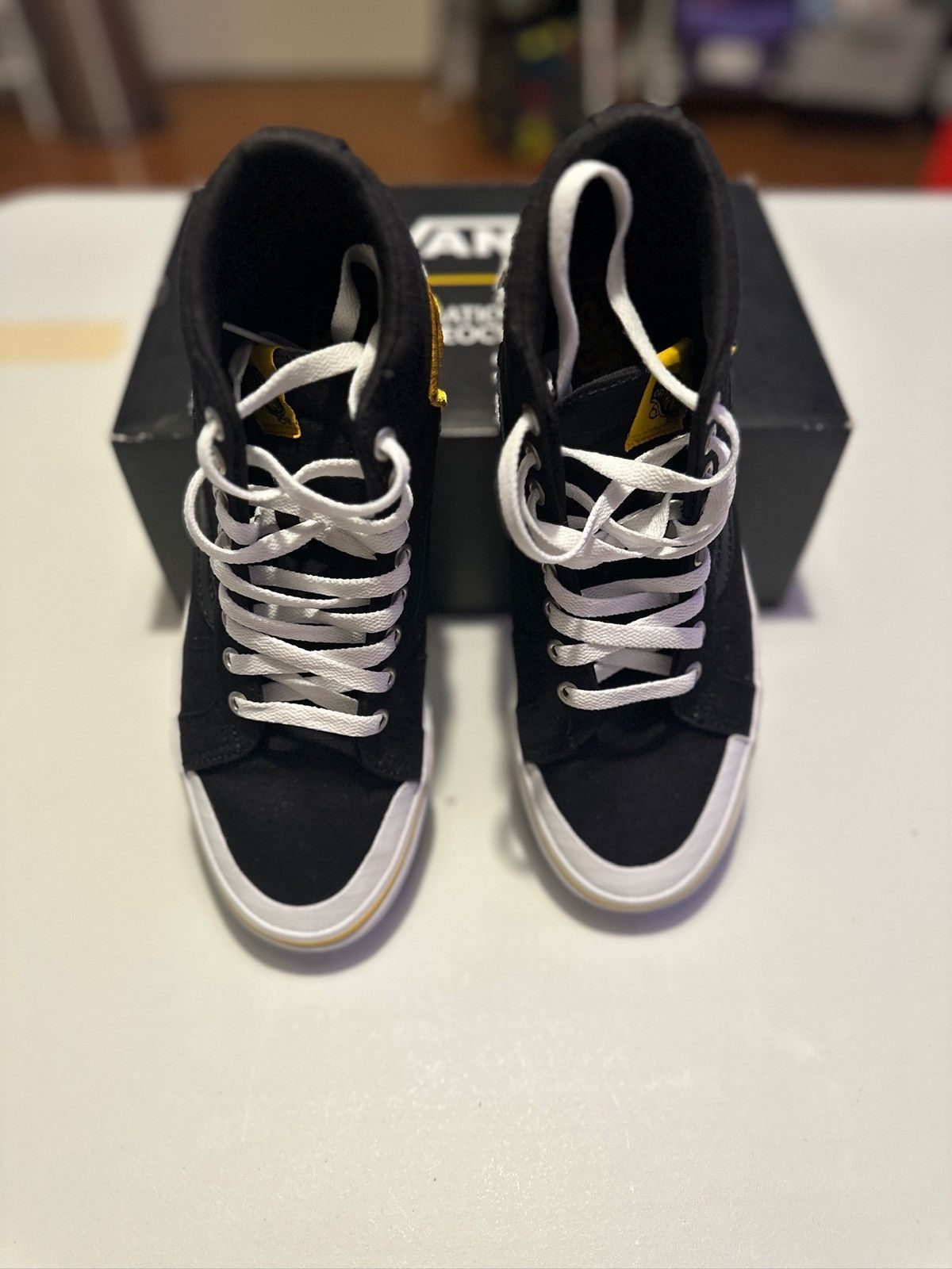 Vans Vans Sk8-Hi Reissue 13 National Geographic Size US 7.5 / EU 40-41 - 1 Thumbnail