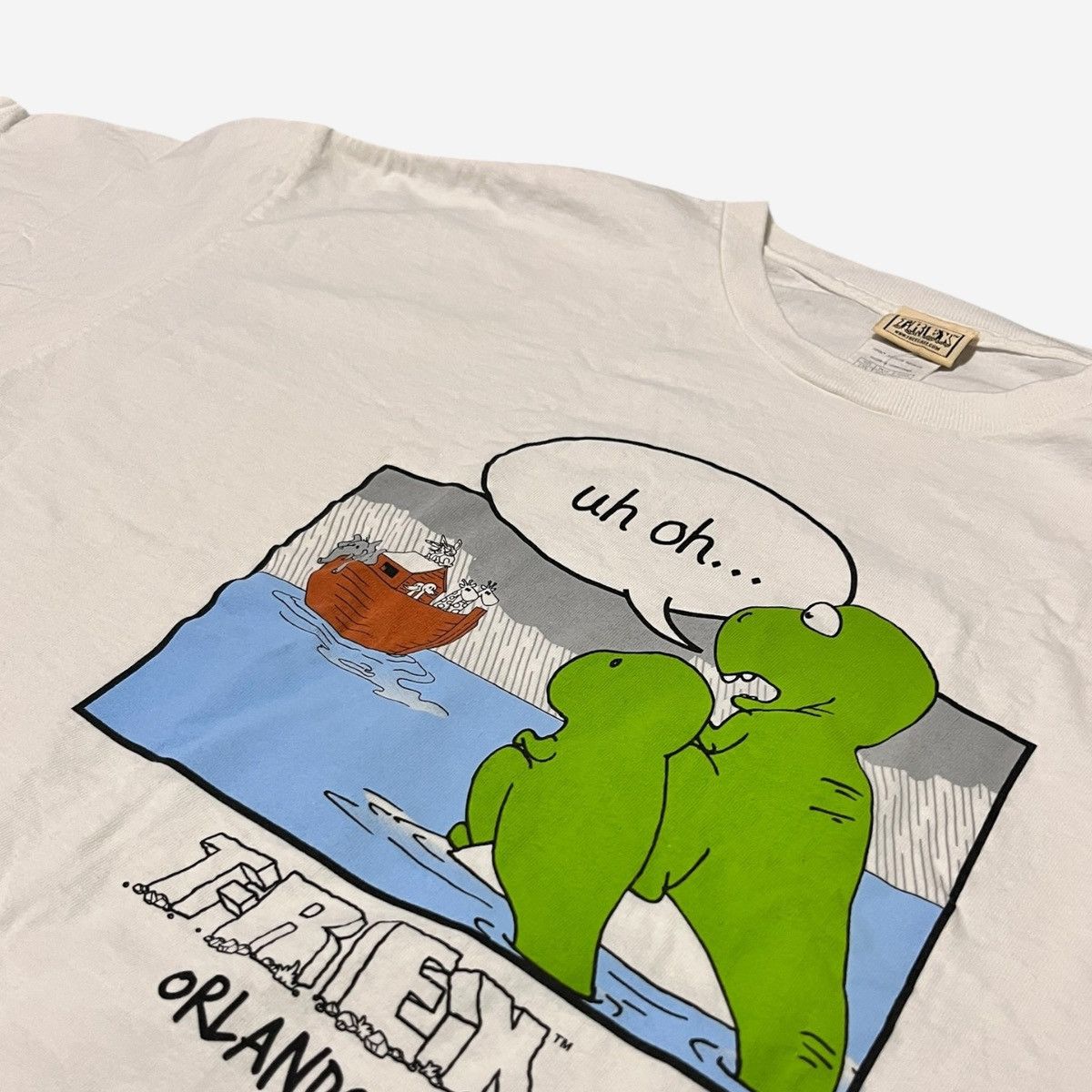 Planet Hollywood Planet Hollywood Vintage T-Rex Tee in White Size US XXL / EU 58 / 5 - 3 Thumbnail