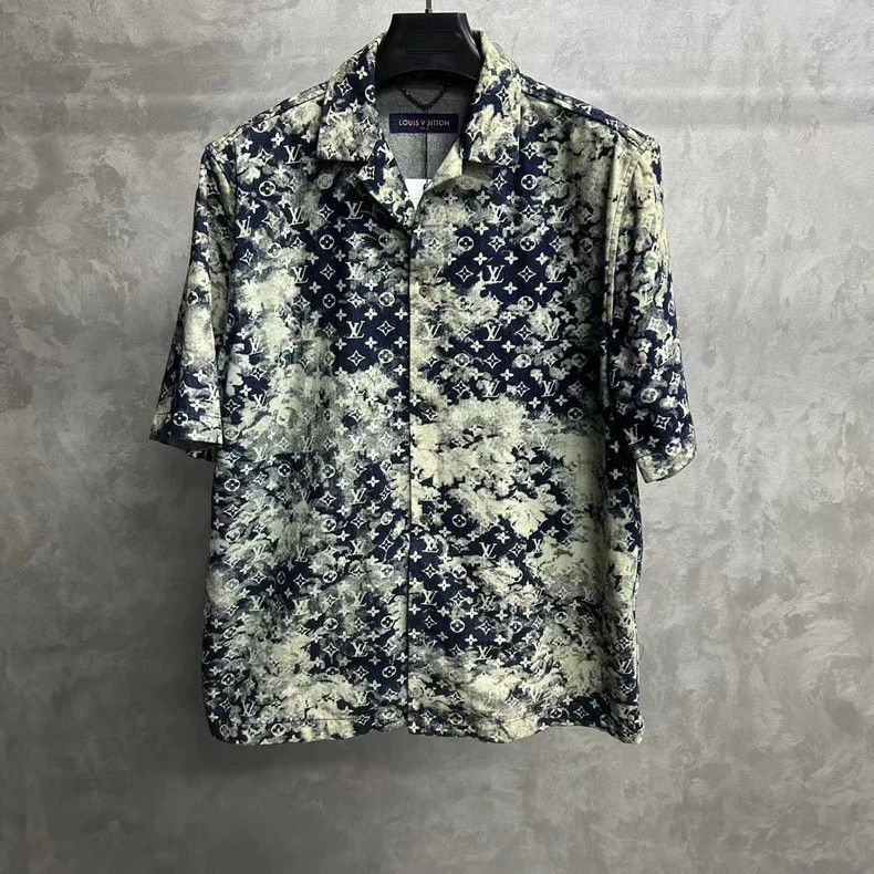 Louis Vuitton Tapestry Shirt | Grailed