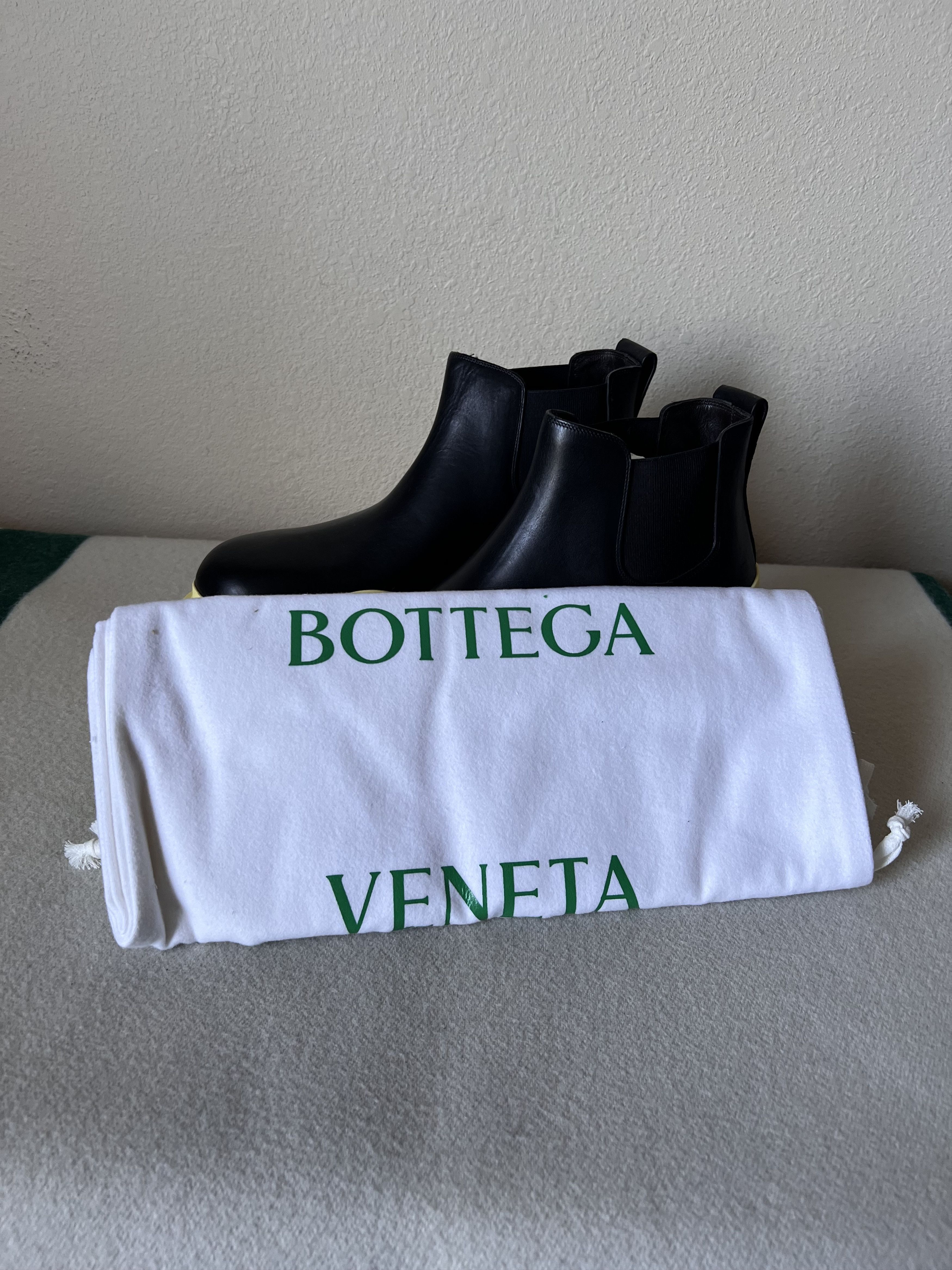 Bottega Veneta Bottega Veneta Tire Ankle Chelsea Boot in Black Lemon Size US 10 / EU 43 - 8 Thumbnail