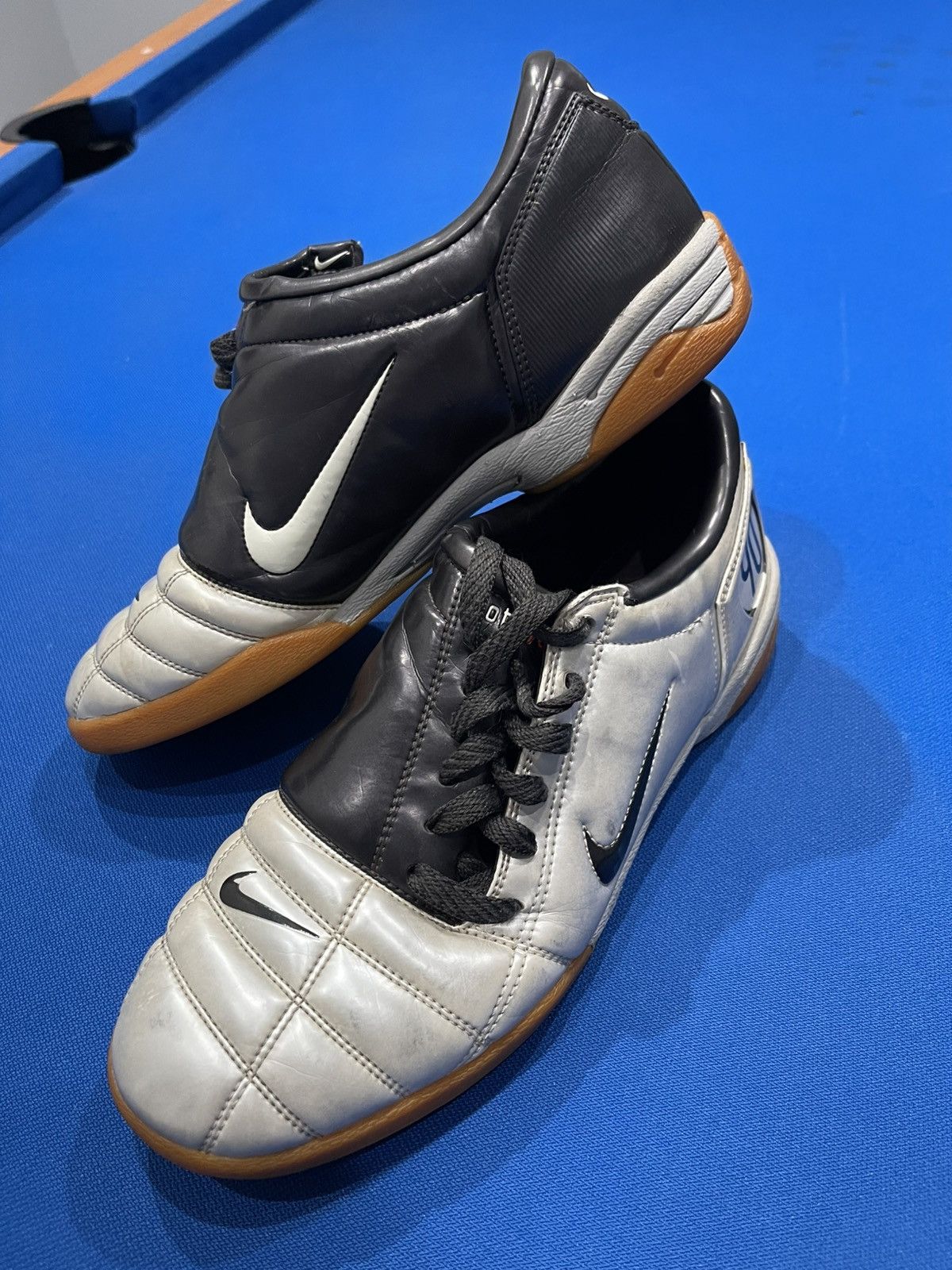 Nike Nike Total 90 III indoor soccer Size US 10.5 / EU 43-44 - 2 Thumbnail