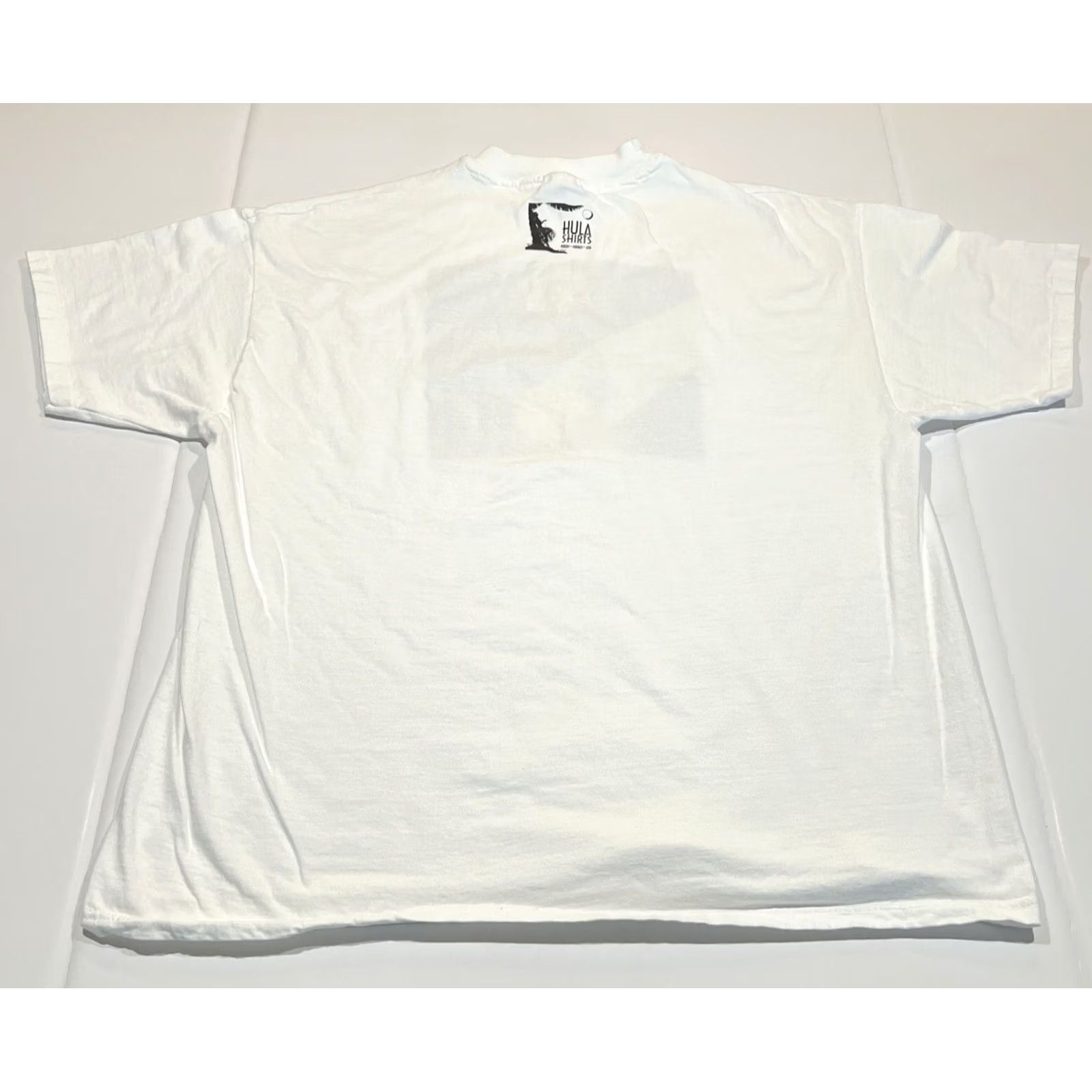 Hanes VINTAGE Hula Nights T Shirt Men’s 2XL HULA Nights White Graphic Size US XXL / EU 58 / 5 - 5 Thumbnail