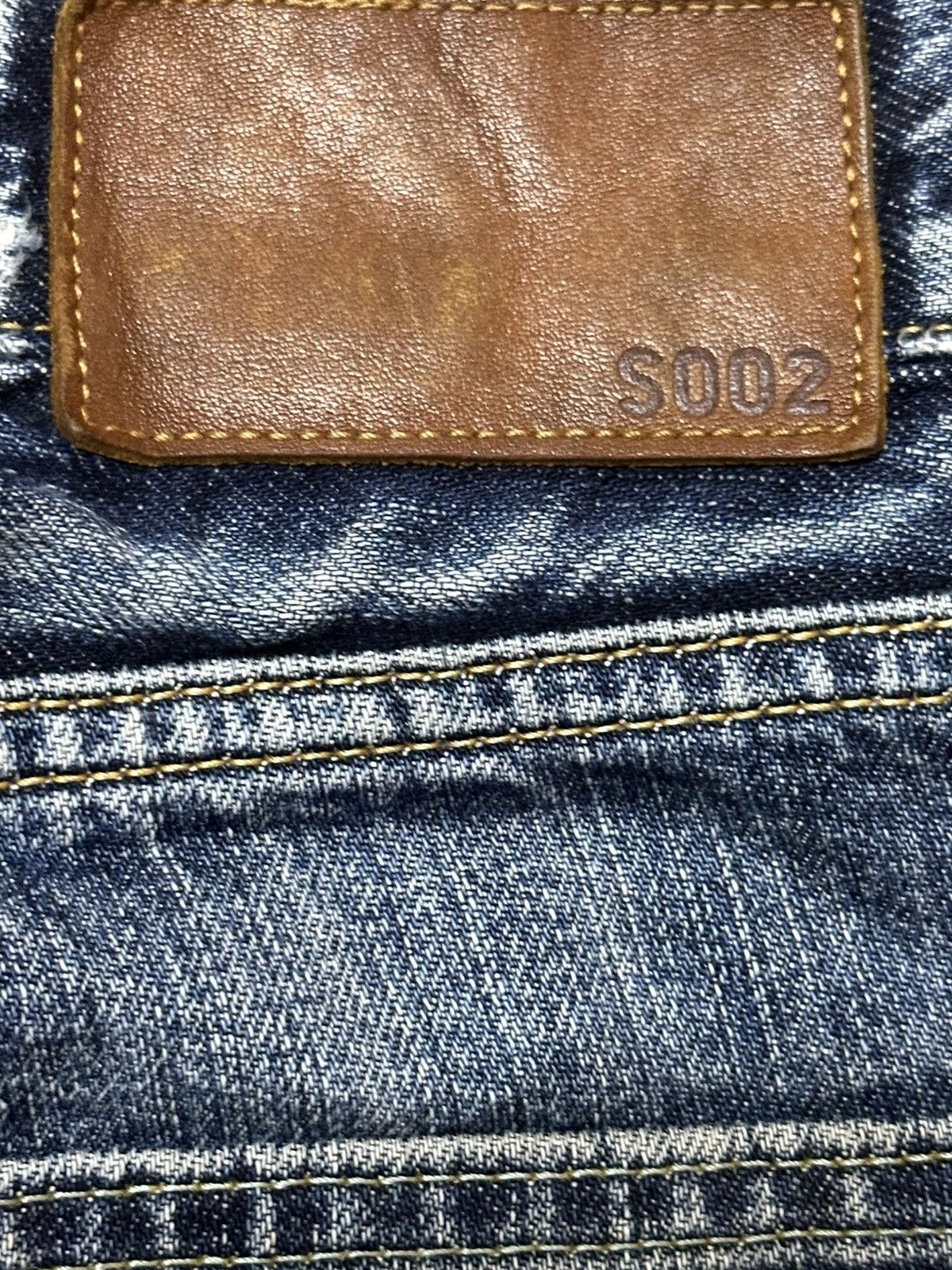 Uniqlo Vintage Japanese Uniqlo Blue Faded Wash Style Jeans Size US 34 / EU 50 - 9 Thumbnail