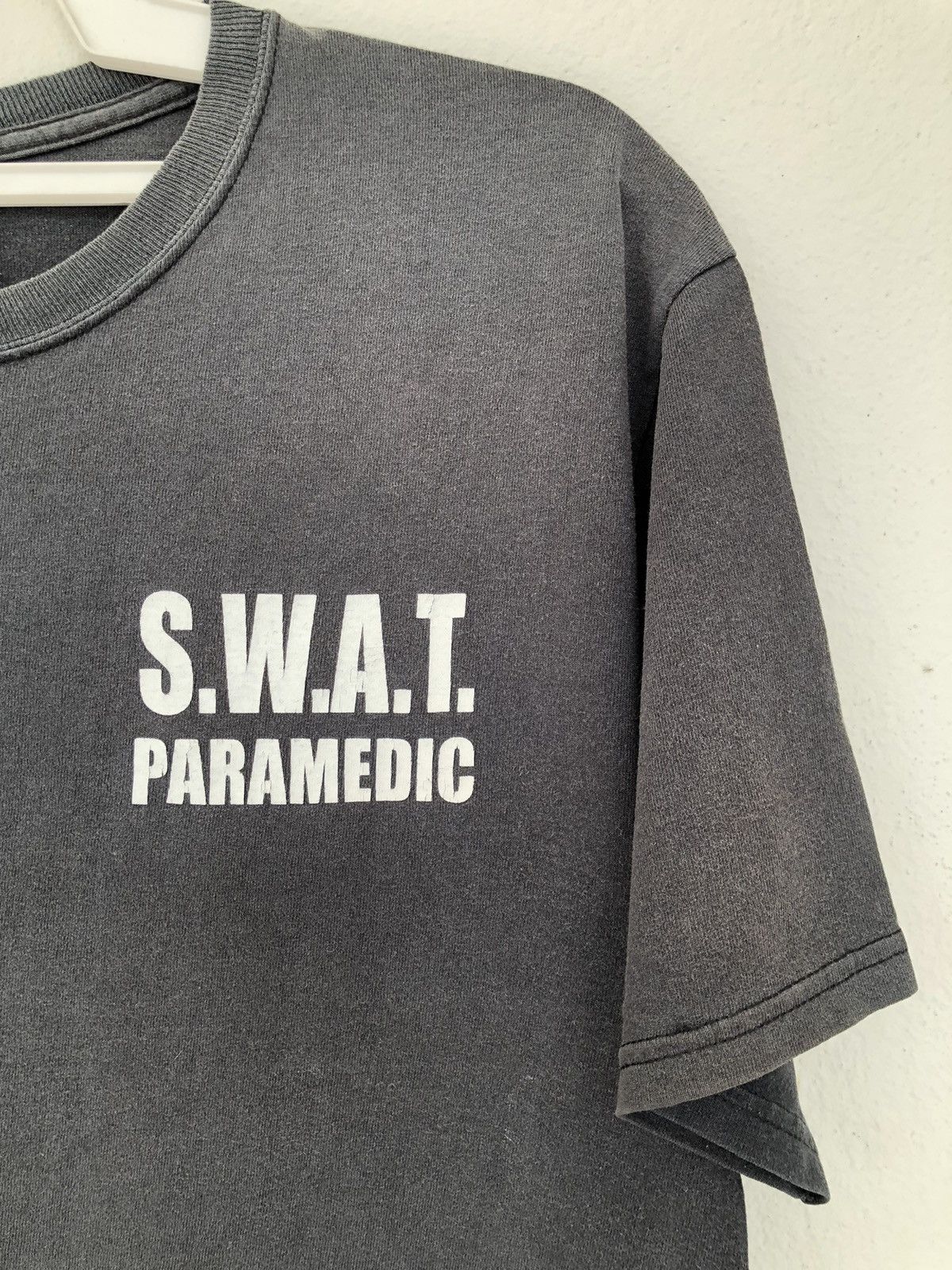 Other Vintage 🔥Sunfaded S.W.A.T PARAMEDIC Tee Size US L / EU 52-54 / 3 - 4 Thumbnail