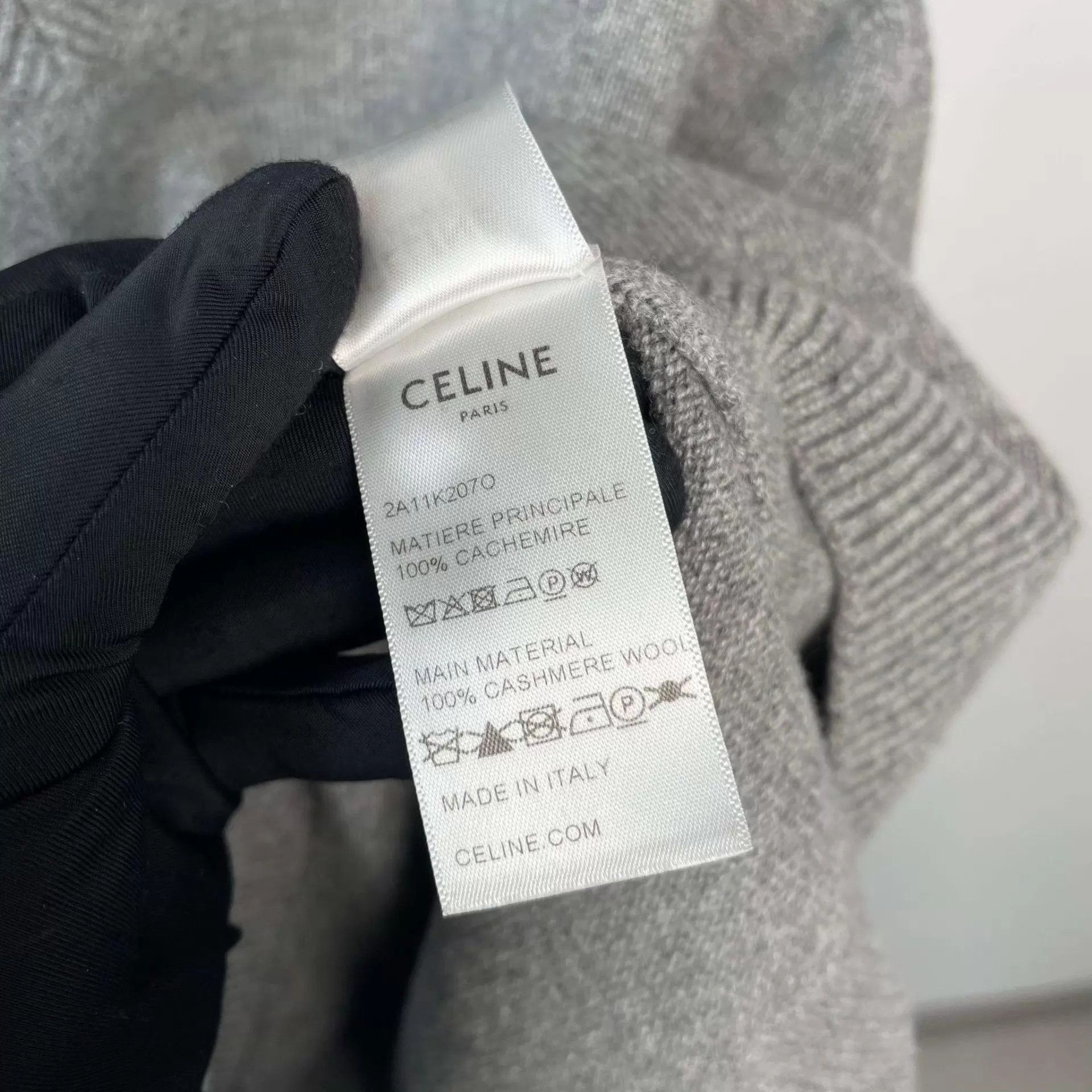 Celine Celine V-neck Pullover Knit Sweater S 97 New Size S / US 4 / IT 40 - 5 Thumbnail
