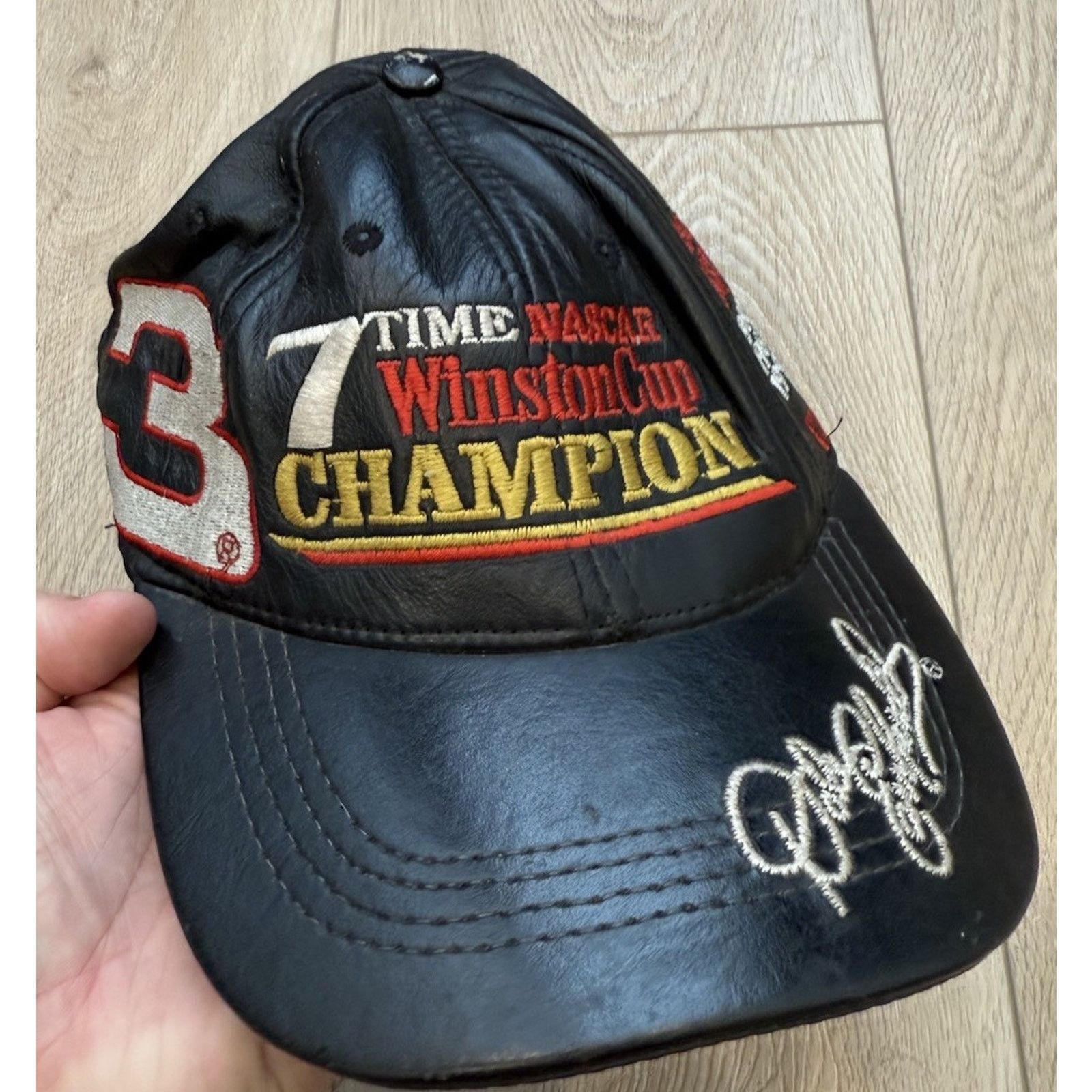 NASCAR Vintage Dale Earnhardt Hat Cap Leather Clasp Back Cap Size ONE SIZE - 2 Thumbnail