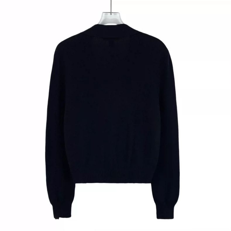 Louis Vuitton Louis Vuitton Black heavy jewel button cashmere V-neck lon Size S / US 4 / IT 40 - 2 Thumbnail