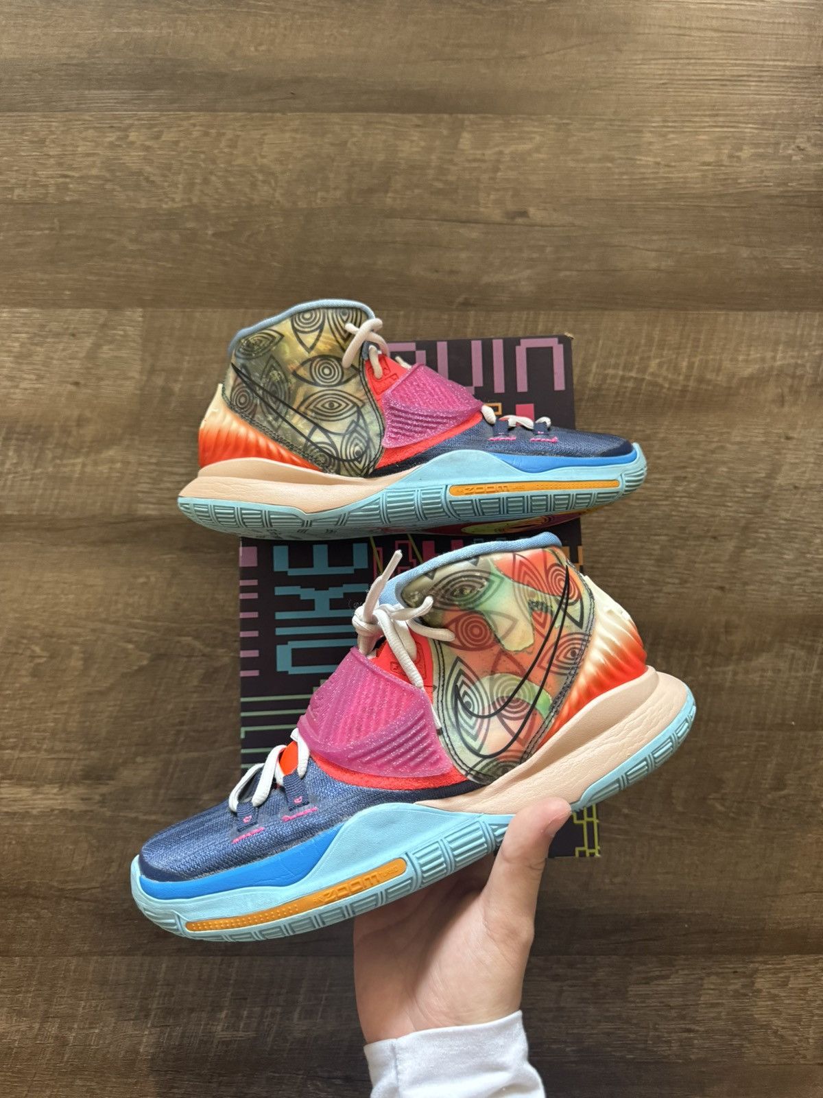 Nike Nike Kyrie 6 Preheat “Heal the World” sz 8.5 Men’s Size US 8.5 / EU 41-42 - 1 Thumbnail