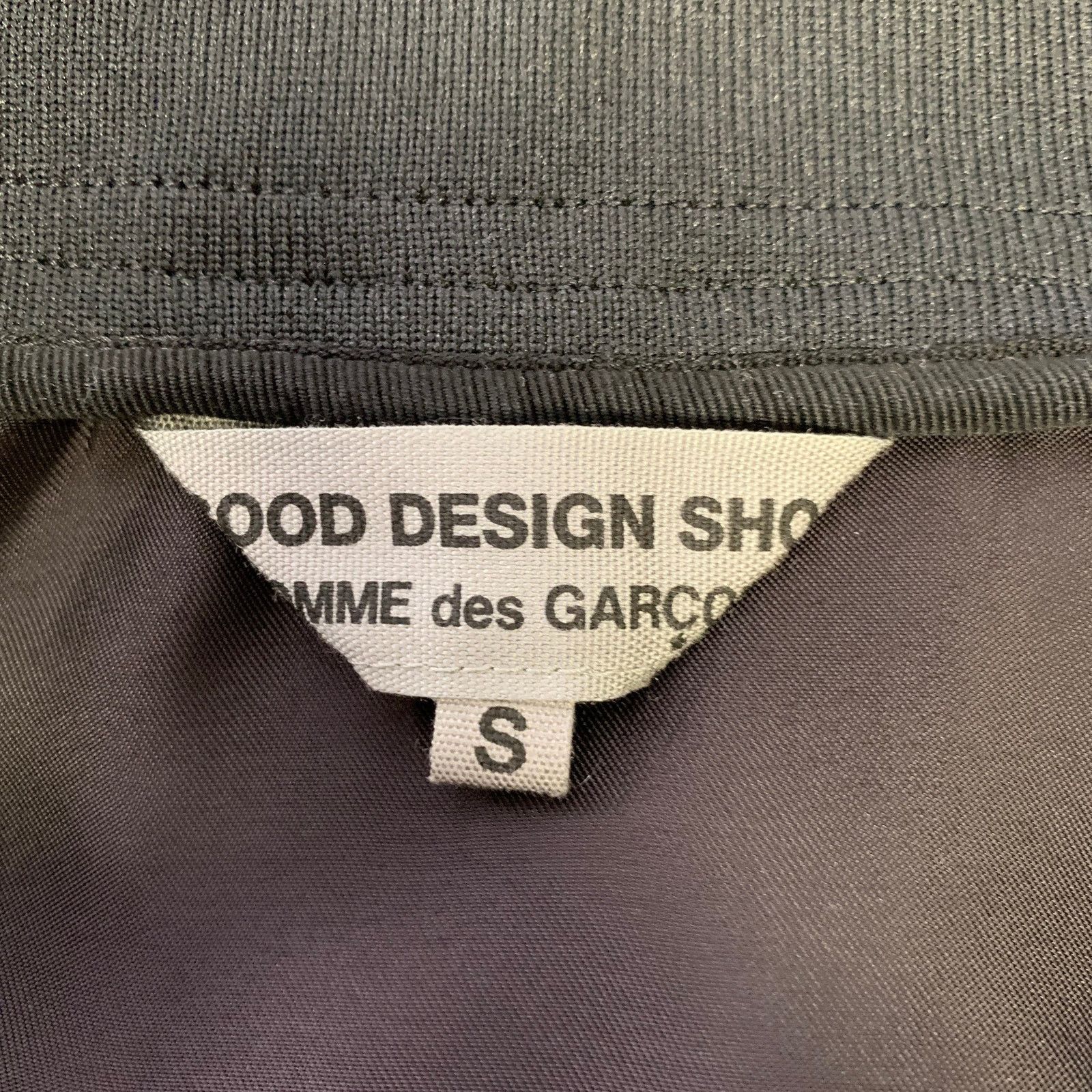 Comme des Garcons COMME des GARCONS Size S Black Cupro Buttoned Coat Size US S / EU 44-46 / 1 - 5 Thumbnail