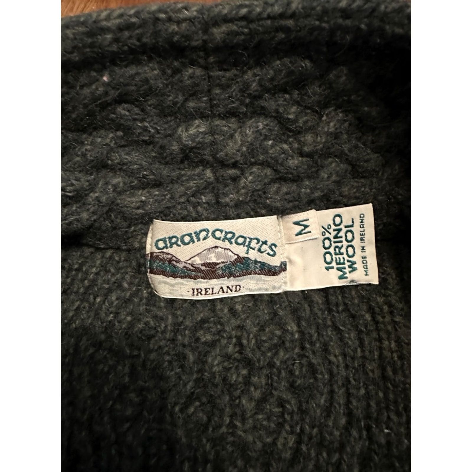 Vintage VINTAGE Aran Crafts Sweater Womens M Green Merino Wool Side Zip Cardigan Jacket Ireland Size M / US 6-8 / IT 42-44 - 4 Thumbnail