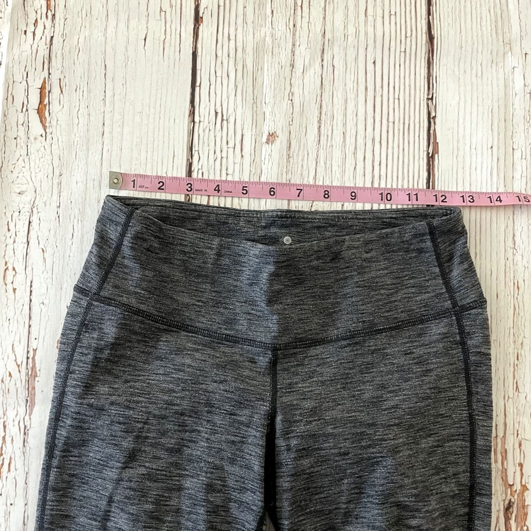Athleta Athleta Leggings Women's Small Gray Yoga Athletic 7/8 Skinny Athleisure Shirts? Size 28" / US 6 / IT 42 - 3 Thumbnail