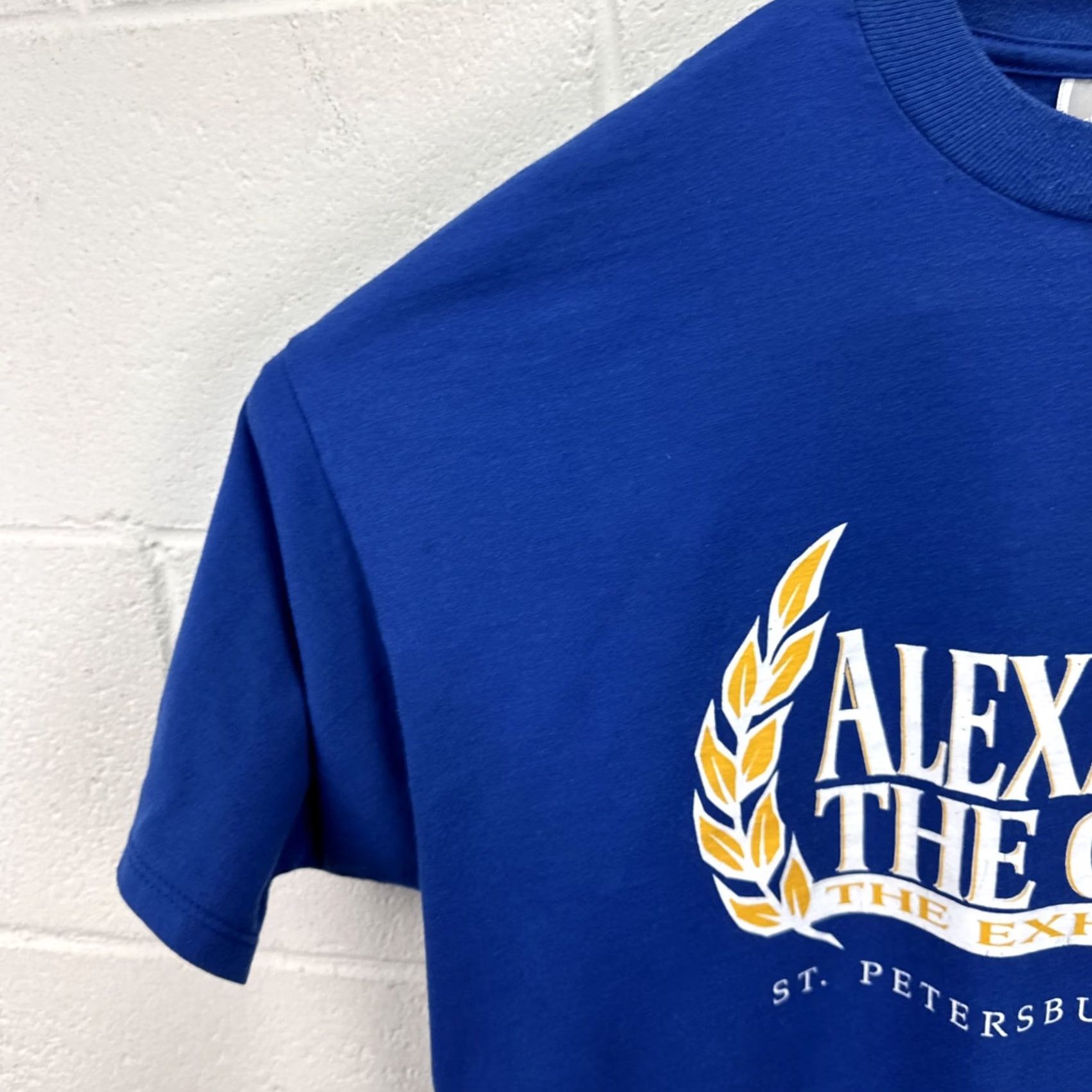 Jerzees VINTAGE 90s Alexander the Great “The Exhibition” T Shirt Blue XL Men Jerzees Graphic Print Crew Neck Short Sleeve Vintage 90s Art City Florida Size US XL / EU 56 / 4 - 4 Thumbnail