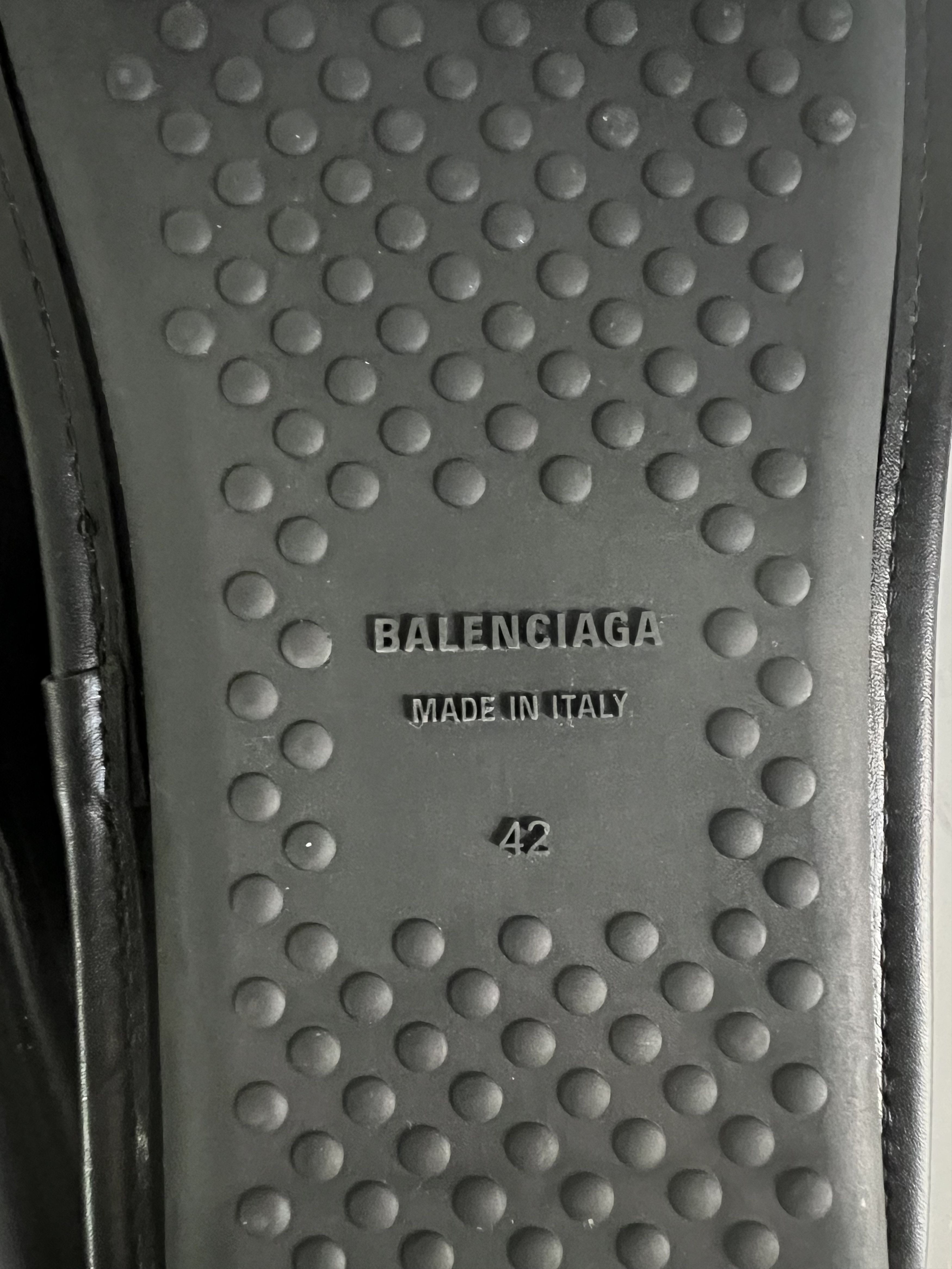 Balenciaga Balenciaga Slipper-Mule Black Leather Size US 9 / EU 42 - 11 Thumbnail