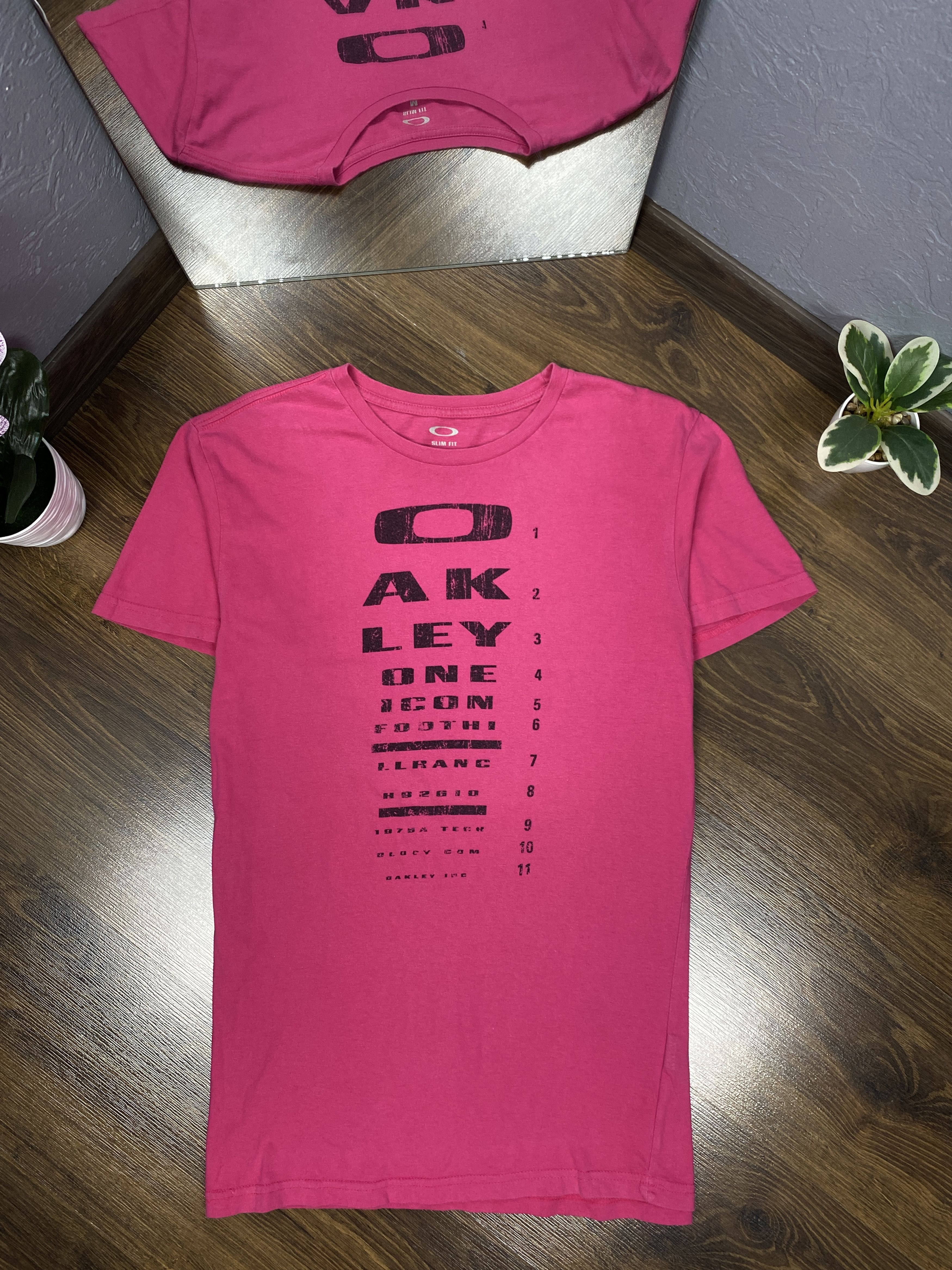 Oakley Oakley Vintage Mens Crew Neck T-Shirt Size US M / EU 48-50 / 2 - 1 Thumbnail
