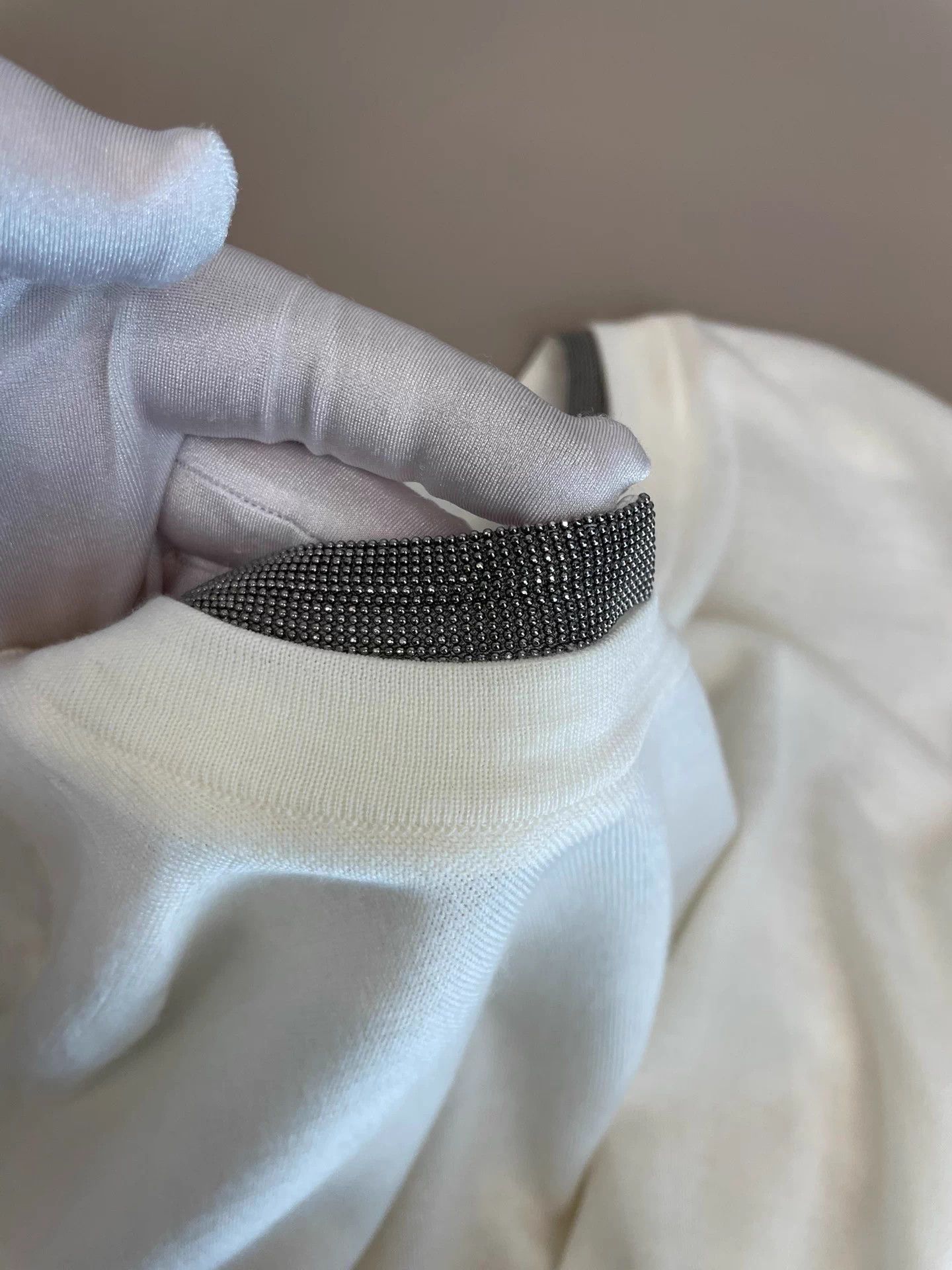 Brunello Cucinelli BC ivory beaded wool cashmere T-shirt M Size M / US 6-8 / IT 42-44 - 9 Thumbnail