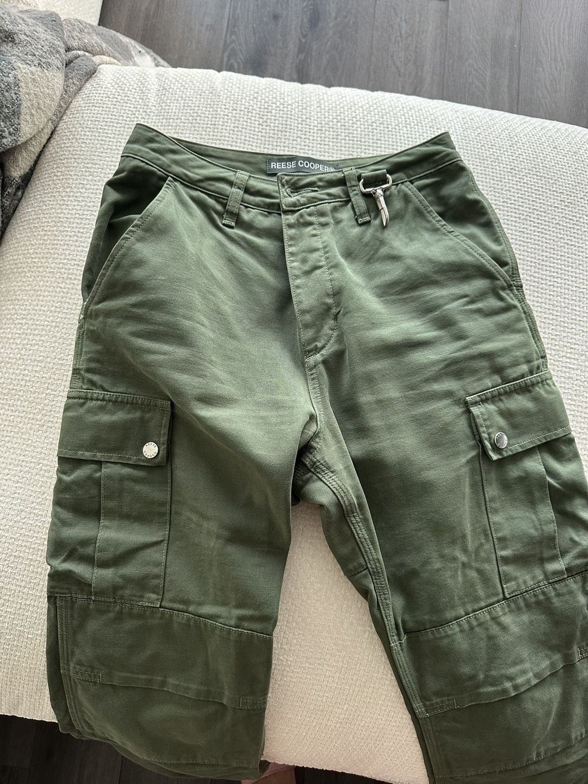 Reese Cooper Reese Cooper Organic Dye Cargo Trouser in Sage Size US 26 / EU 42 - 7 Thumbnail