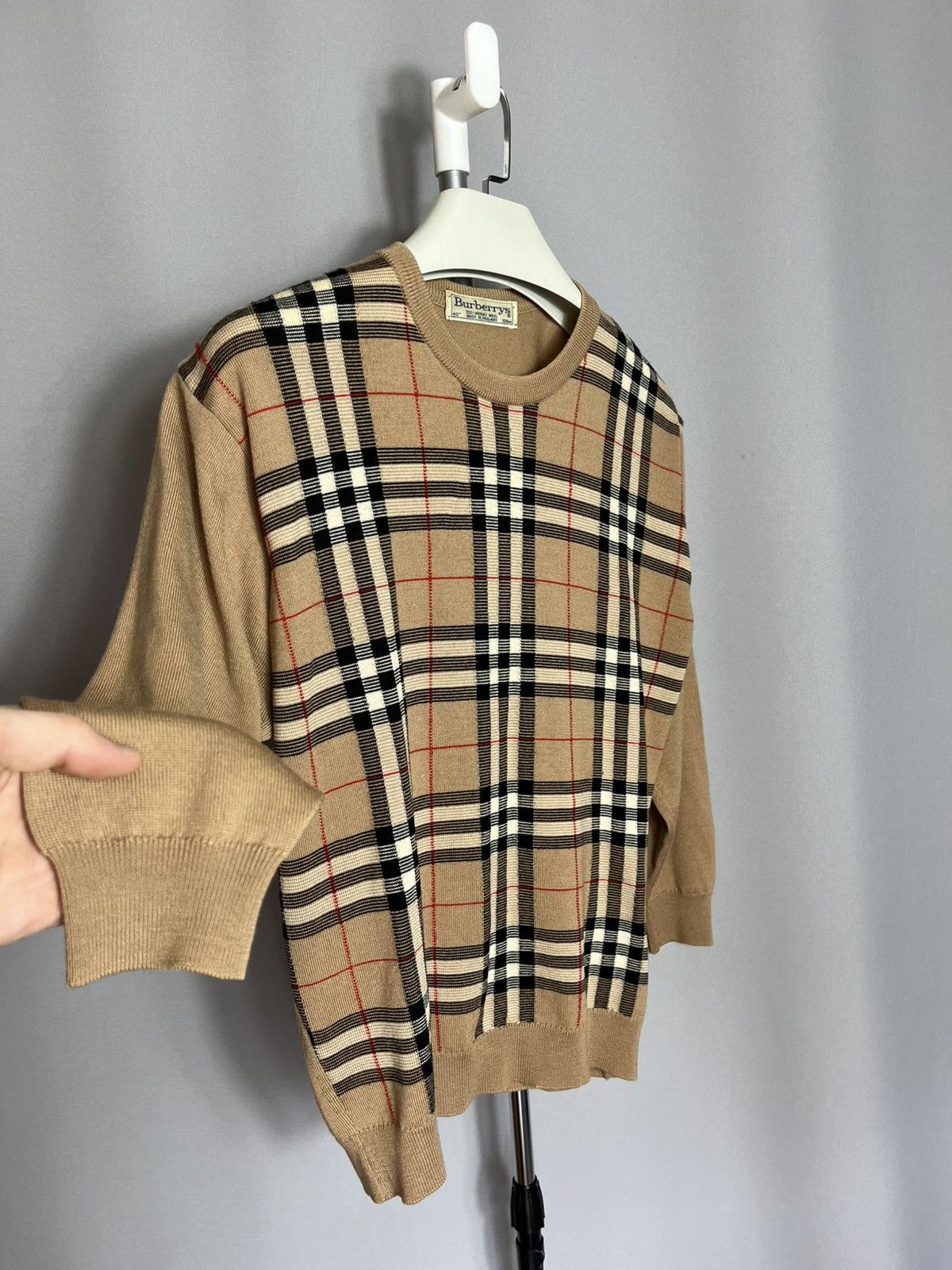 Burberry Burberry’s Vintage Nova Check Men’s Light Beige Wool Sweater Size US M / EU 48-50 / 2 - 2 Thumbnail