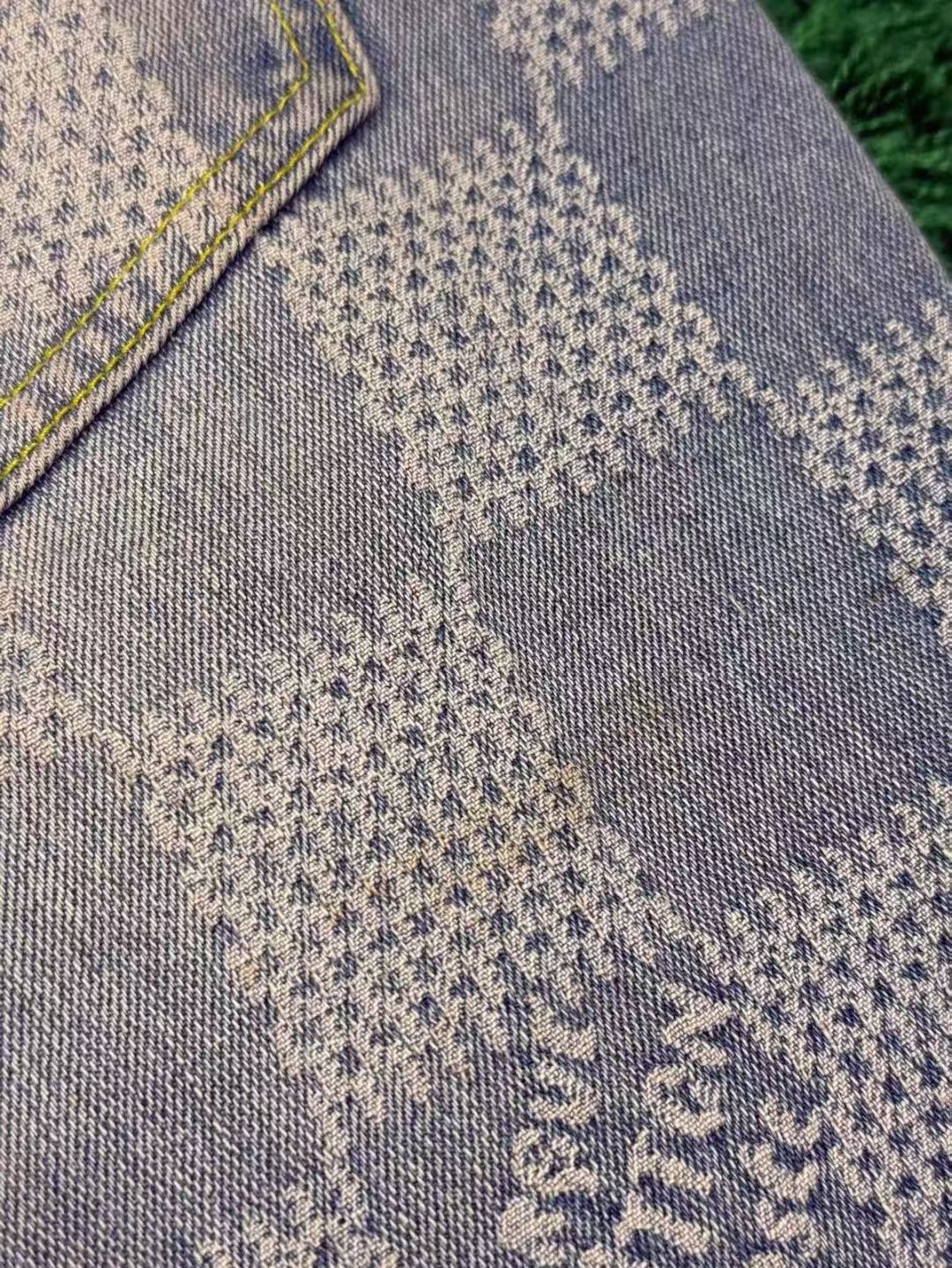 Louis Vuitton Louis Vuitton Checkered Logo Flared Jeans-yw Size US 34 / EU 50 - 4 Thumbnail