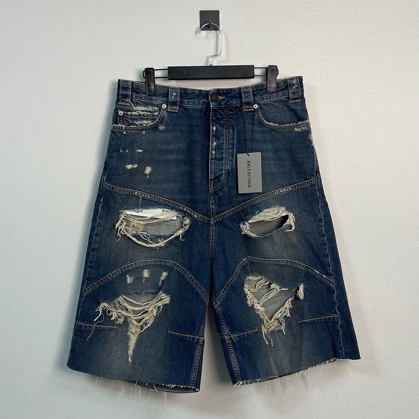 Balenciaga Balenciaga Distressed Denim Shorts Size S Size US 30 / EU 46 - 1 Thumbnail