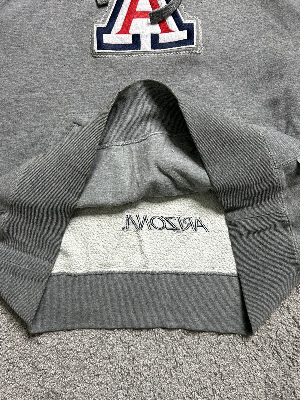 Nike Vintage Y2K Nike Arizona Wildcats Center Swoosh Sweatshirt Size US XL / EU 56 / 4 - 3 Thumbnail