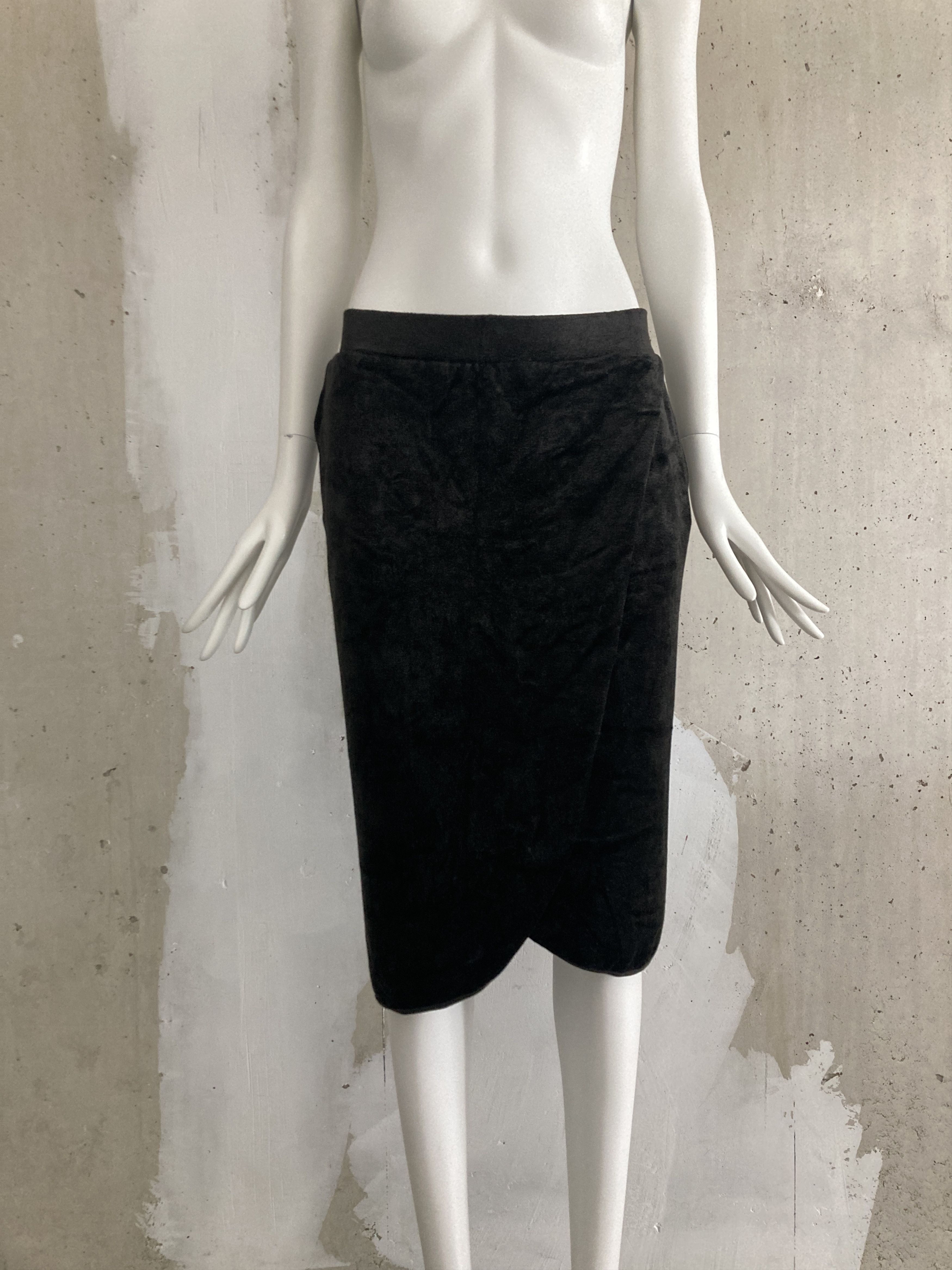 Maison Margiela Line 6 FW2007 Velvet Skirt Size 28" / US 6 / IT 42 - 1 Thumbnail