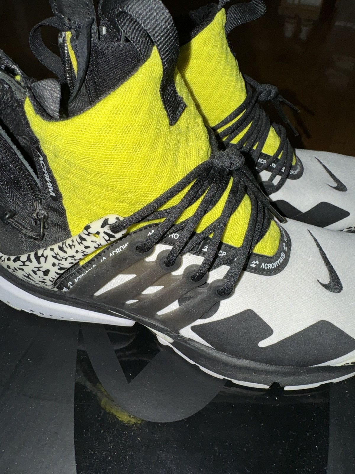 Acronym × Nike Nike X Acronym Air Presto Mid Size US 9 / EU 42 - 8 Thumbnail