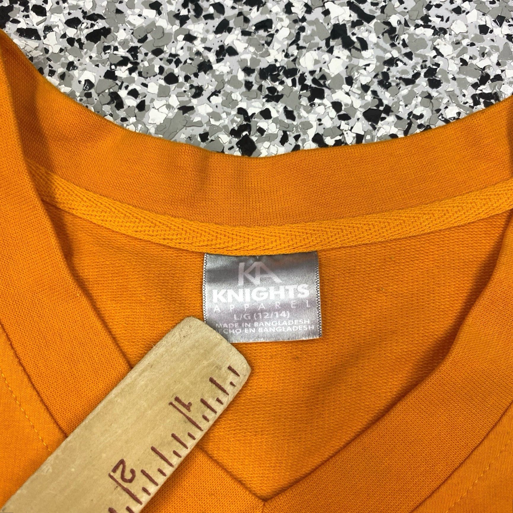 Vintage VINTAGE University of Tennessee Vols L/S USA Size Large Orange Long Sleeve Shirt Mens 90s Size US L / EU 52-54 / 3 - 2 Thumbnail