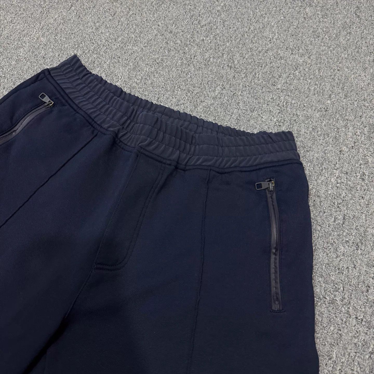 Louis Vuitton LV Navy Blue Shorts Size S 99 New Size 26" / US 2 / IT 38 - 3 Thumbnail