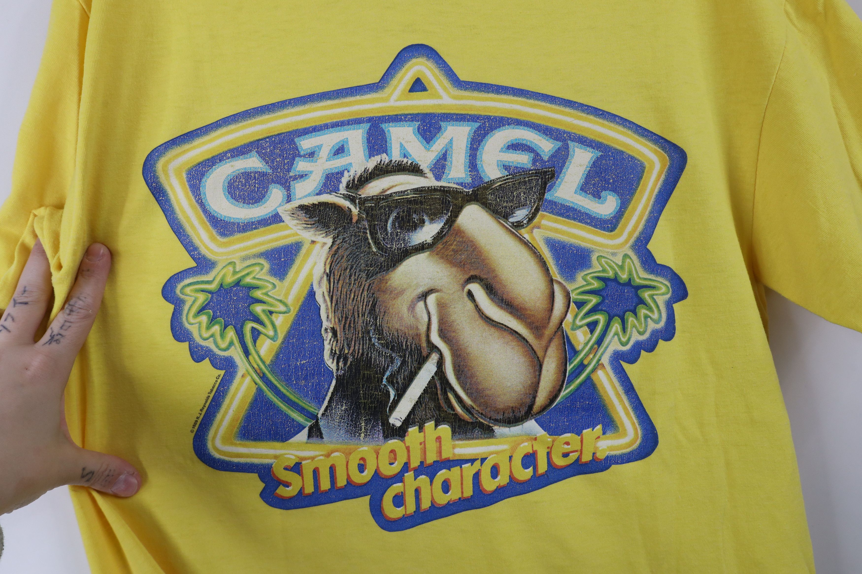 Vintage Vintage 90s Camel Cigarettes Spell Pocket T-Shirt Thin USA Size US L / EU 52-54 / 3 - 10 Thumbnail