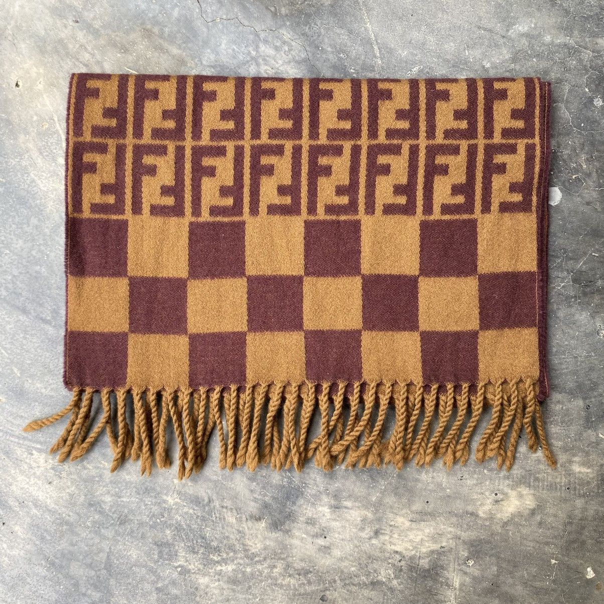 Fendi FENDI Monogram Scarf in Brown & Maroon Size ONE SIZE - 13 Thumbnail