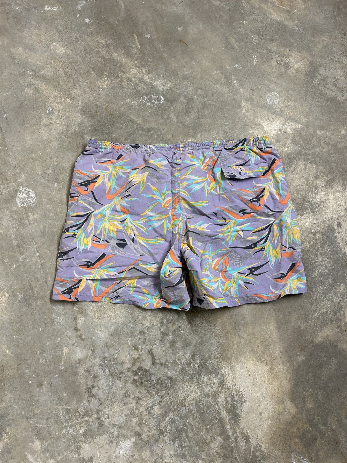 Patagonia Patagonia Floral Retro Styled Shorts Size US 40 / EU 56 - 3 Thumbnail