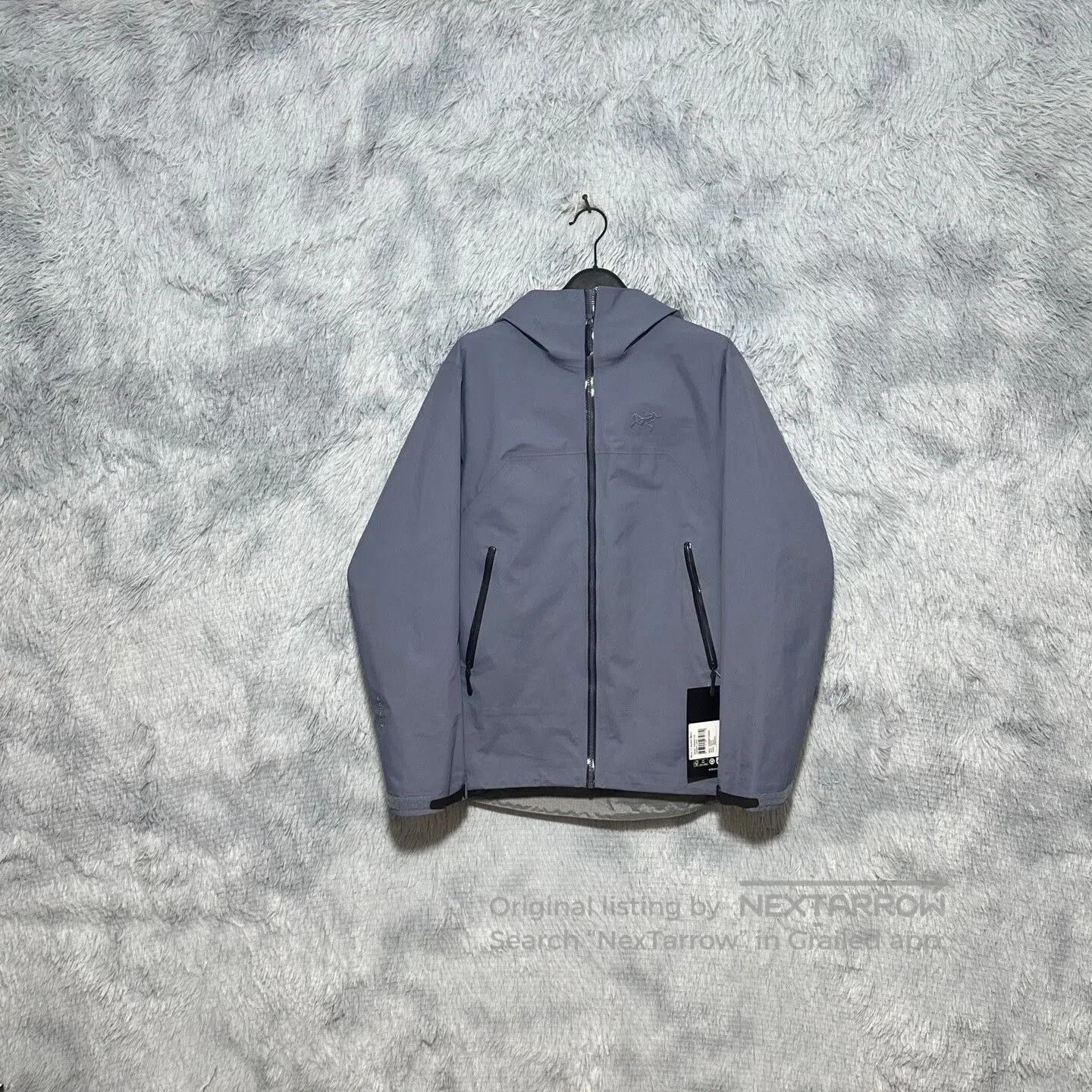 Arc'teryx Arcteryx Beta Jacket Hooded Women's Shell. Size M / US 6-8 / IT 42-44 - 1 Thumbnail