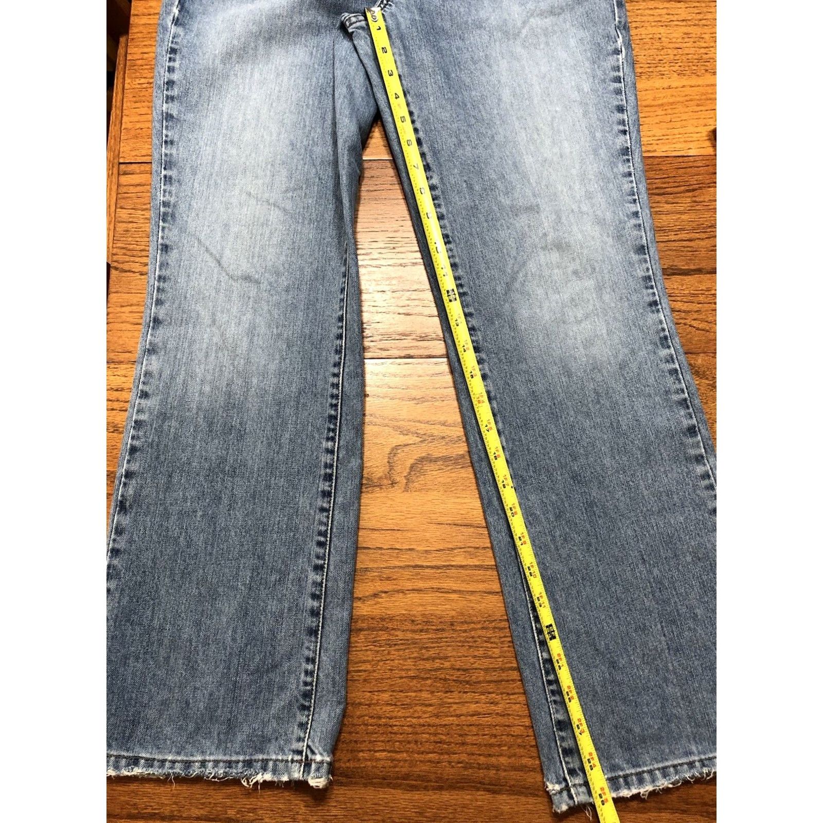 Calvin Klein VINTAGE Calvin Klein Jeans Bootcut Womens 6 Inseam 29 Light Blue Stone Wash 90s 80s USA Denim 100% Cotton Regulars Boys Girls Mens Womens Size 28" / US 6 / IT 42 - 7 Thumbnail