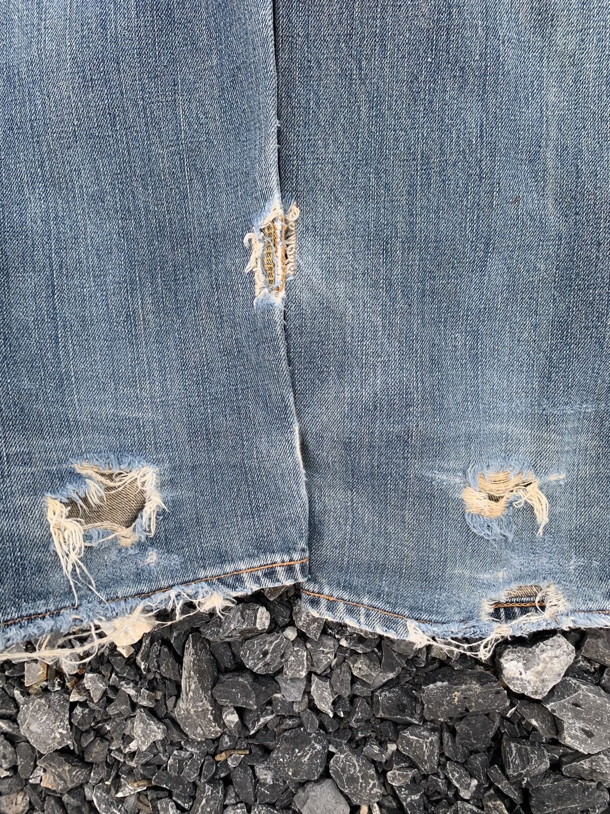Edwin VINTAGE EDWIN 505 SELVEDGE RUSTY DISTRESSED JAPANESE DENIM Size US 31 - 21 Thumbnail