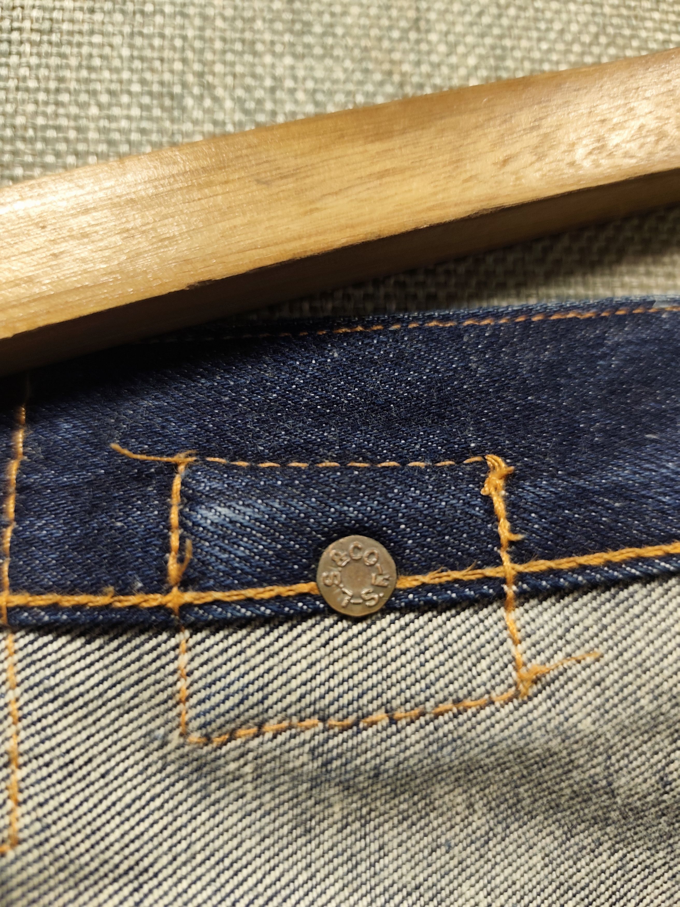 Levi's Vintage Levi's 501xx buckle back dark blue denim jeans Size US 32 / EU 48 - 8 Thumbnail