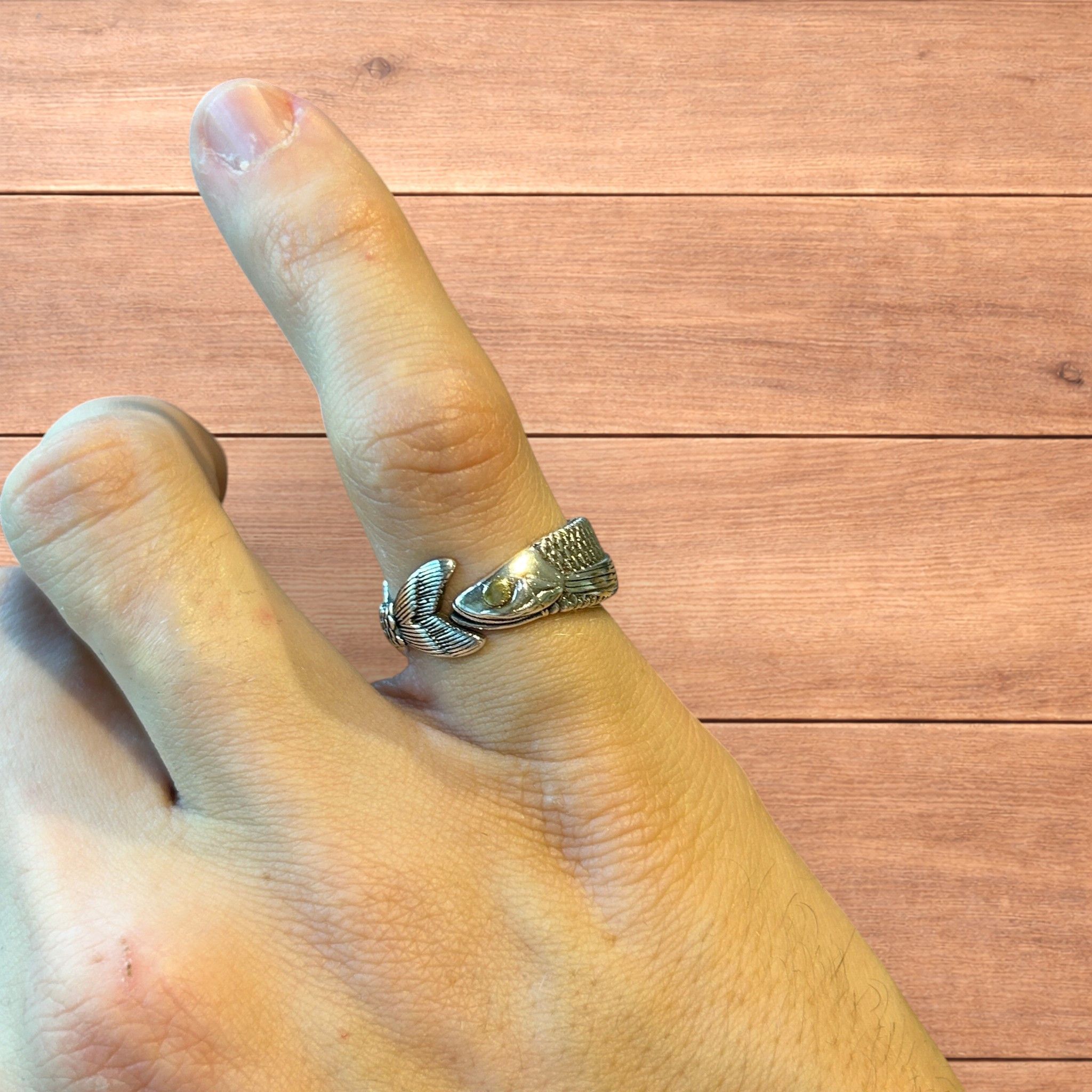 Japanese Brand Vintage style stainless steel retro fish ring in silver. Size ONE SIZE - 1 Thumbnail